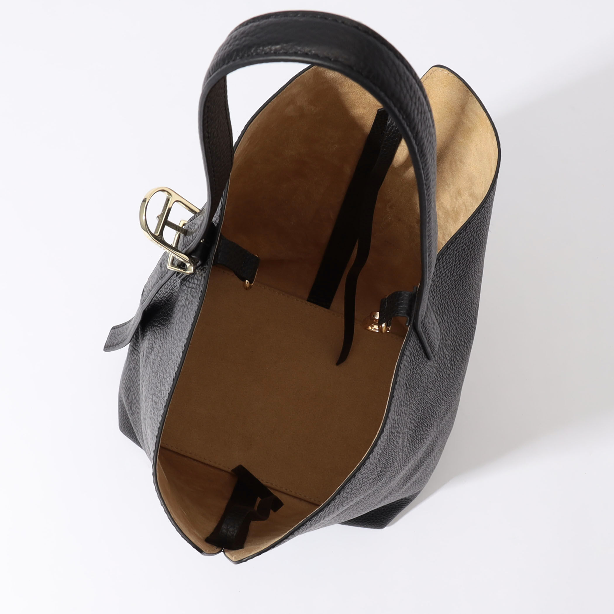 Atelier TOMORROWLAND TETRA バッグ｜トゥモローランド 公式通販