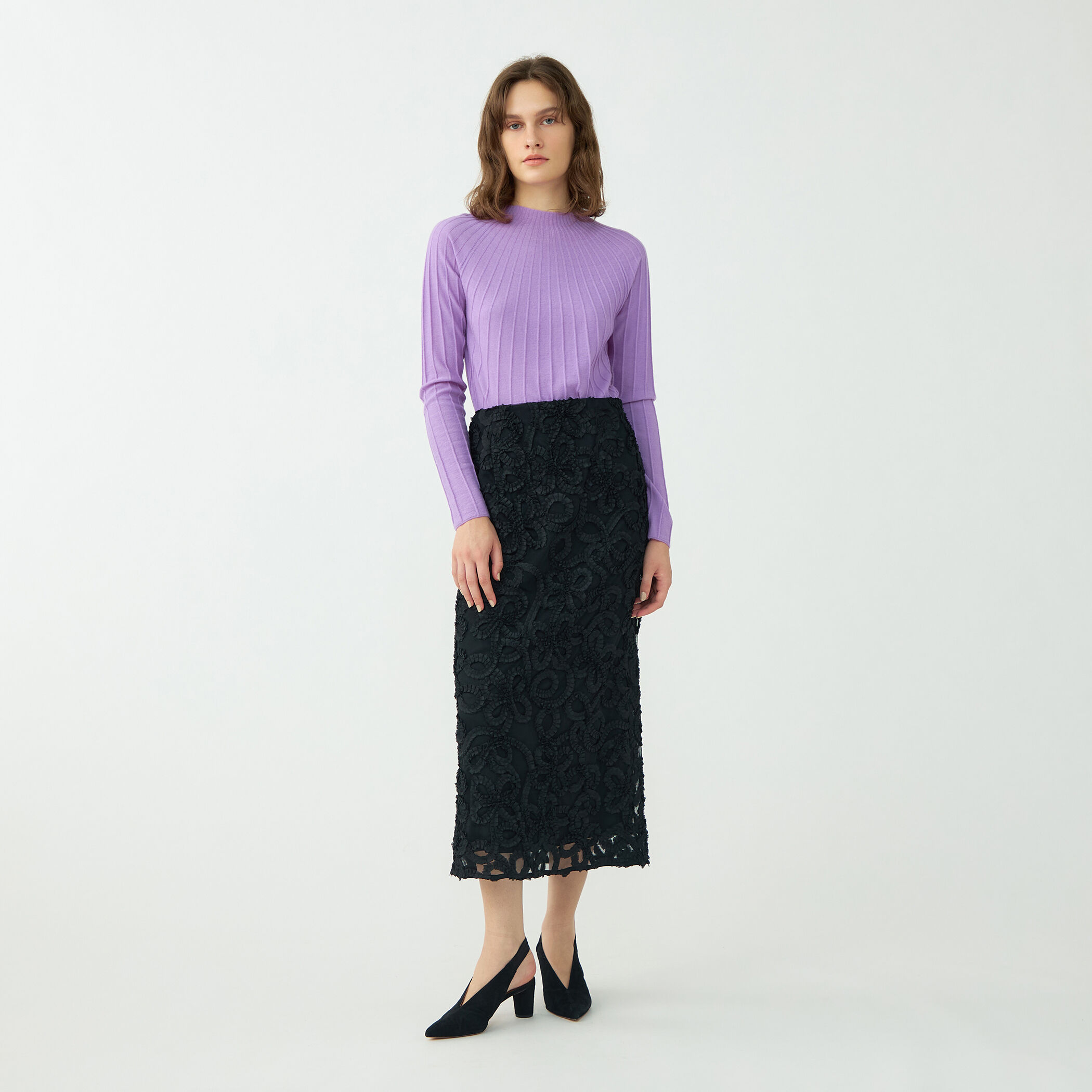 ロゼットチュールエンブロイダリー タイトスカート｜トゥモローランド