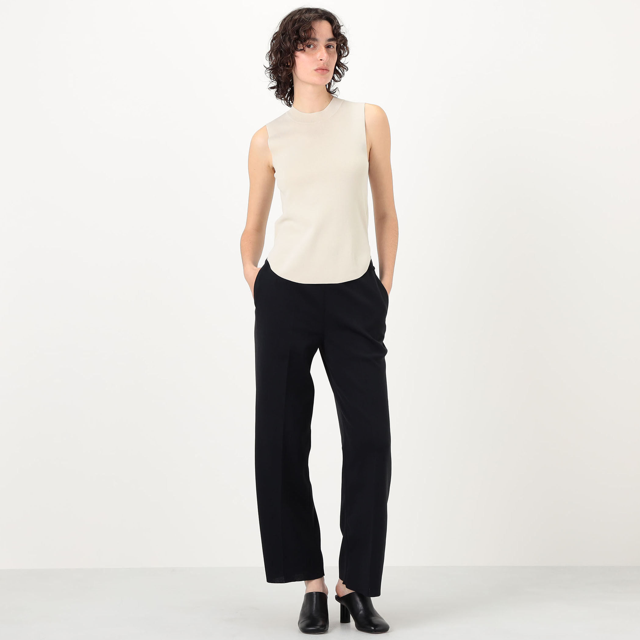 CFCL SOFT MILAN SEMI WIDE PANTS｜トゥモローランド 公式サイト