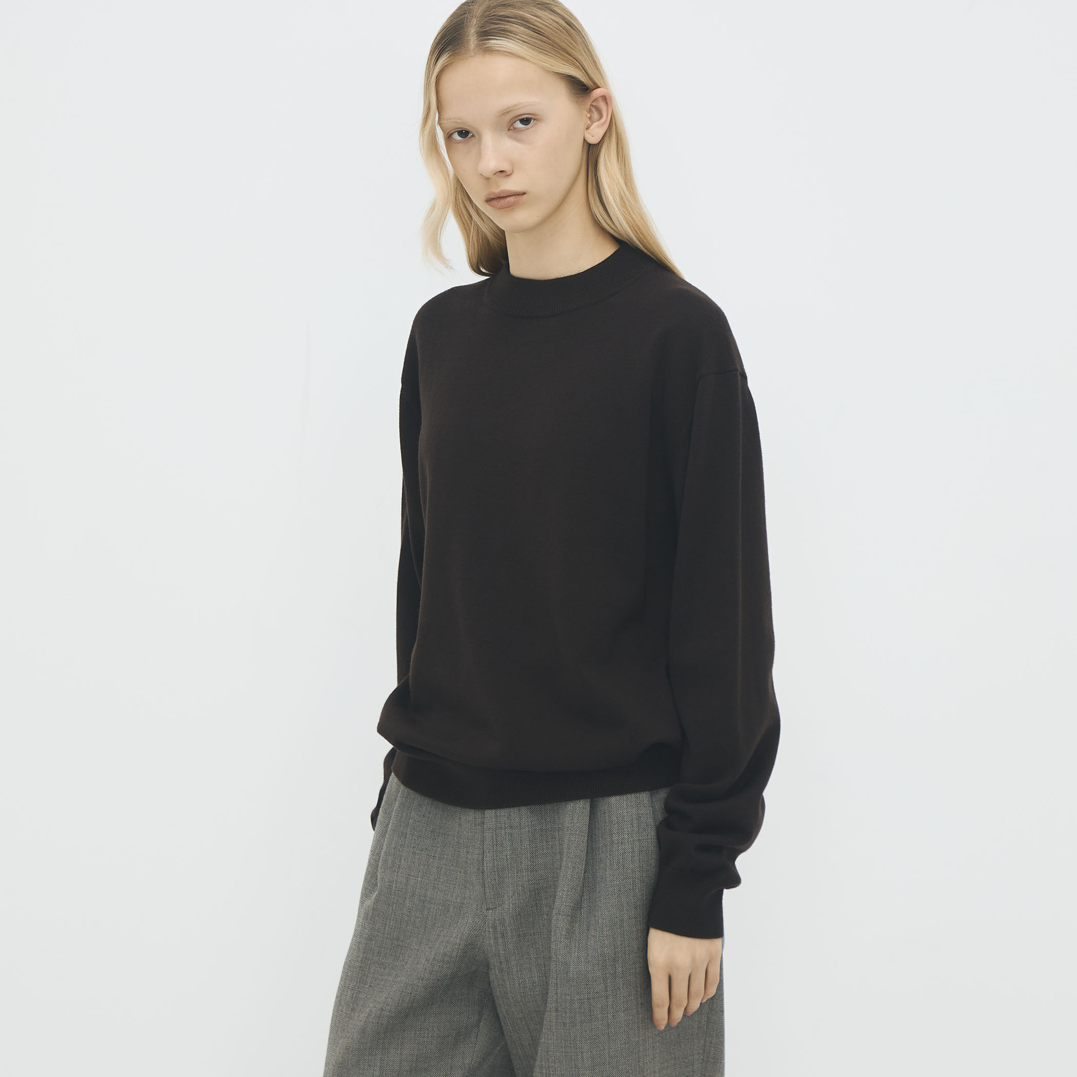 コットンカシミヤ プレーンモックネックプルオーバー