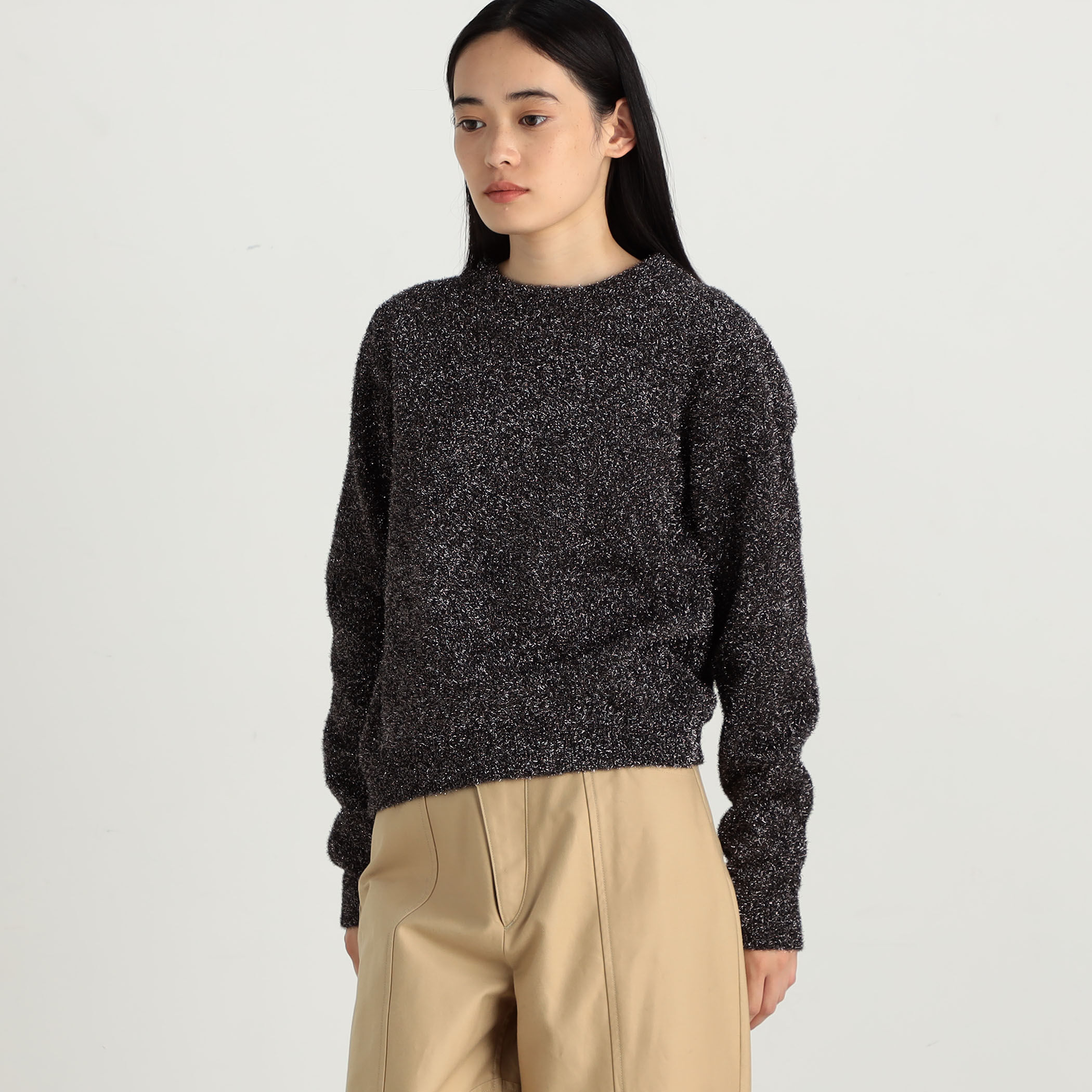 グリッターニット クルーネックプルオーバー｜トゥモローランド