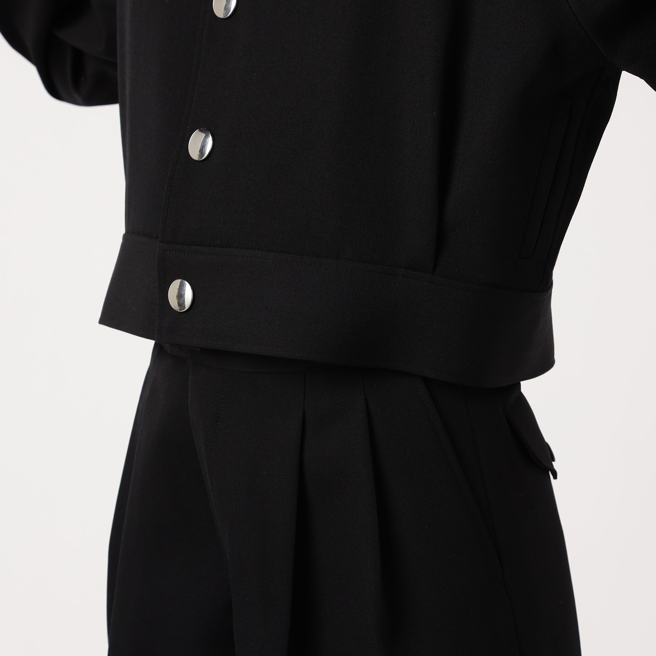 別注】THE RERACS COLLARLESS BLOUSON｜トゥモローランド 公式通販