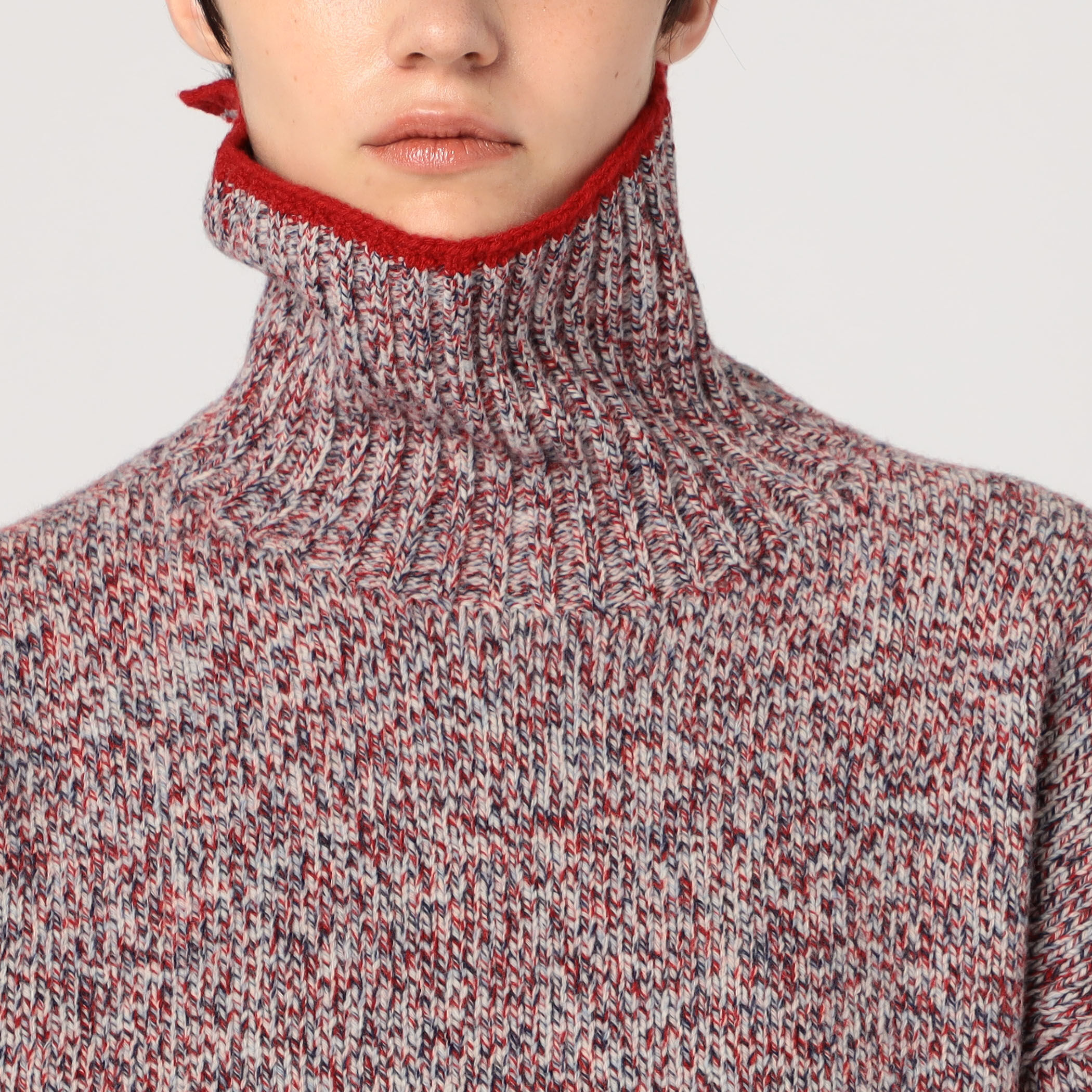 ファインラムズウール タートルネックプルオーバー｜トゥモローランド