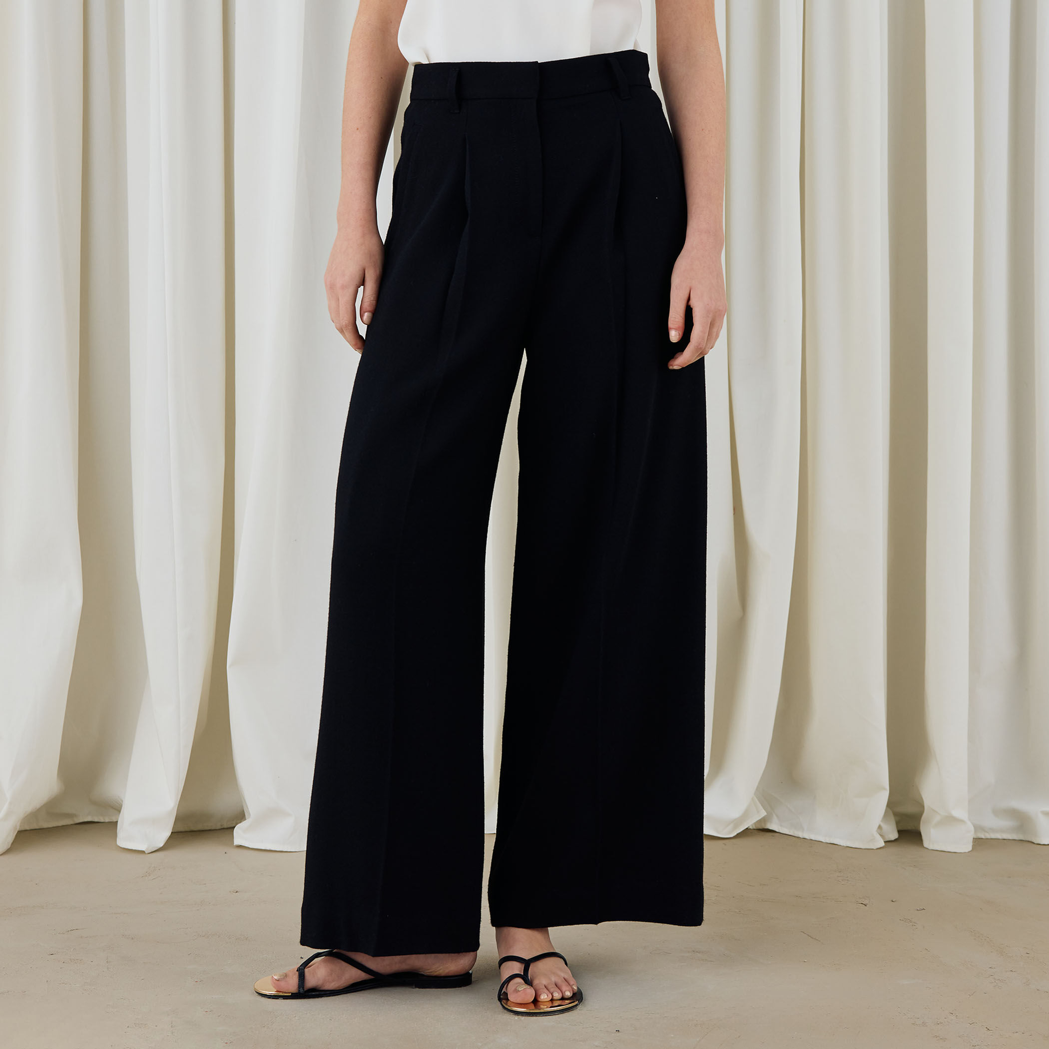 ウールジョーゼット コルセット付きタックワイドパンツ