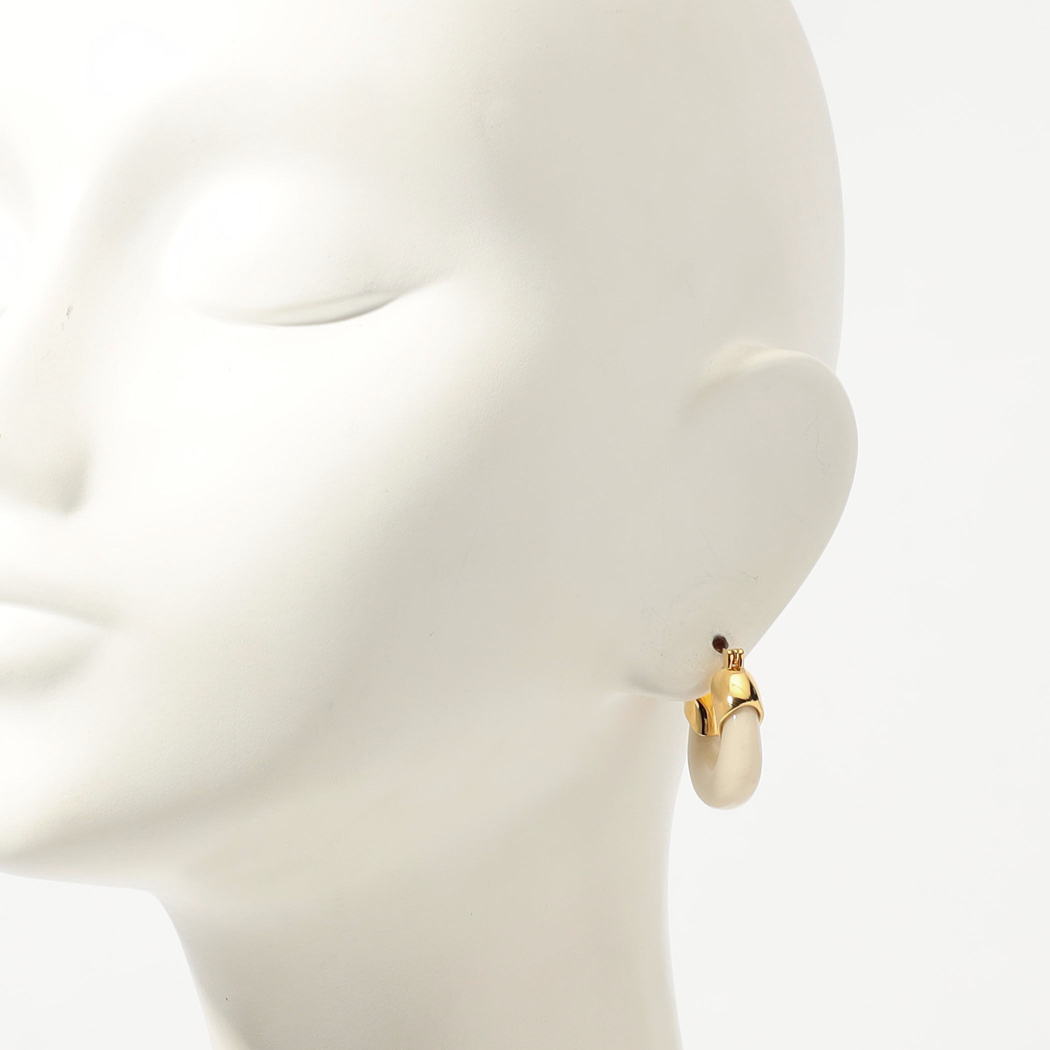 Lizzie Fortunato MINI ORGANIC HOOPS ピアス｜トゥモローランド 公式