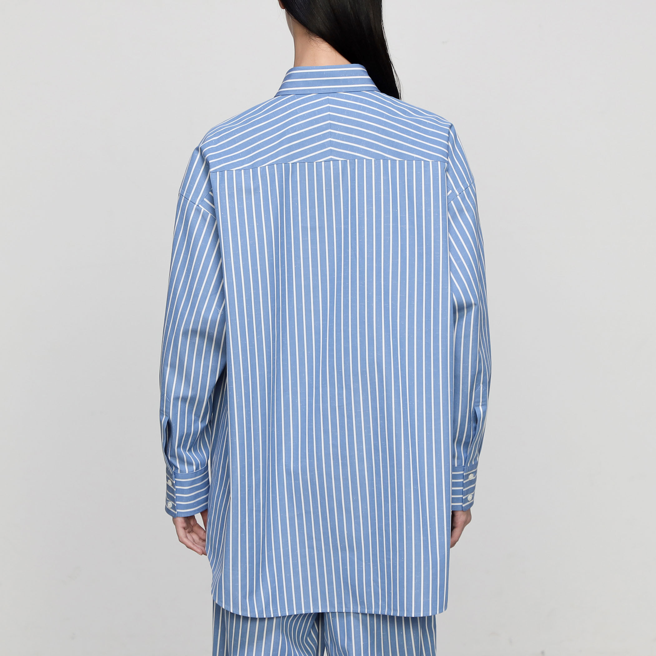 item69c5e64eb9cd11efbf720242ac