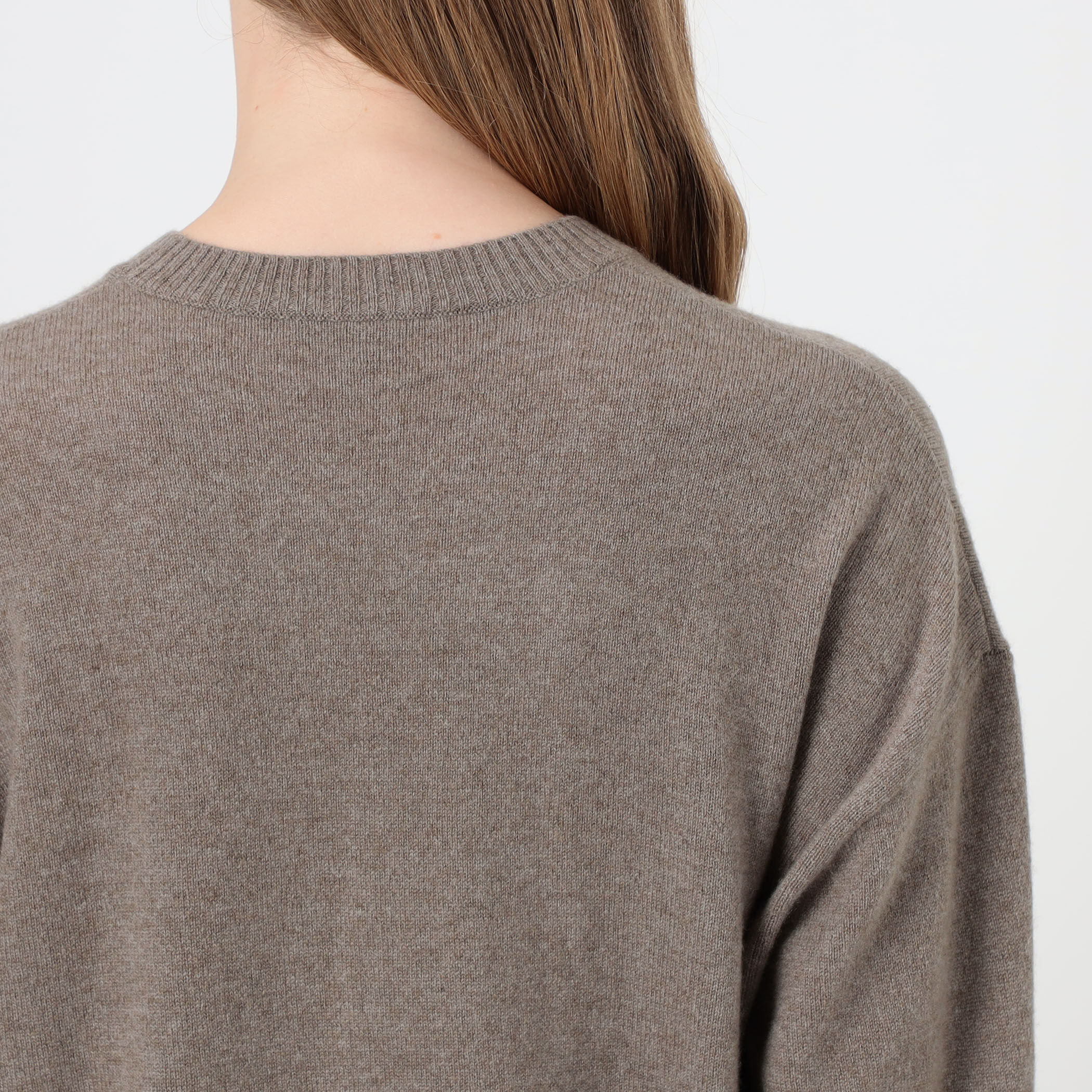 スパンカシミヤクルーネック ニット WISC3237｜トゥモローランド 公式通販