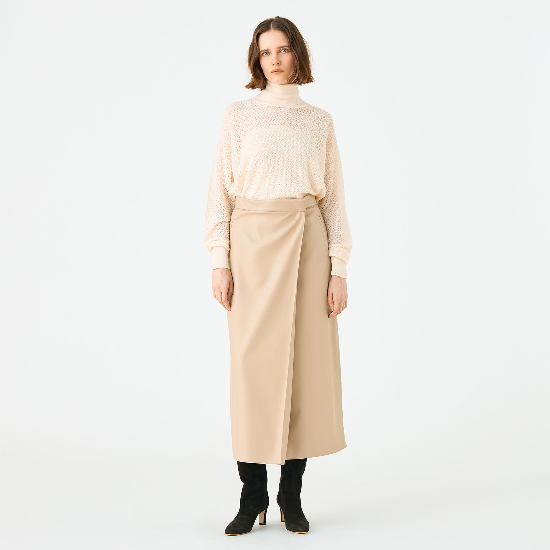 レザーライククロス ラップマキシスカート｜トゥモローランド 公式通販