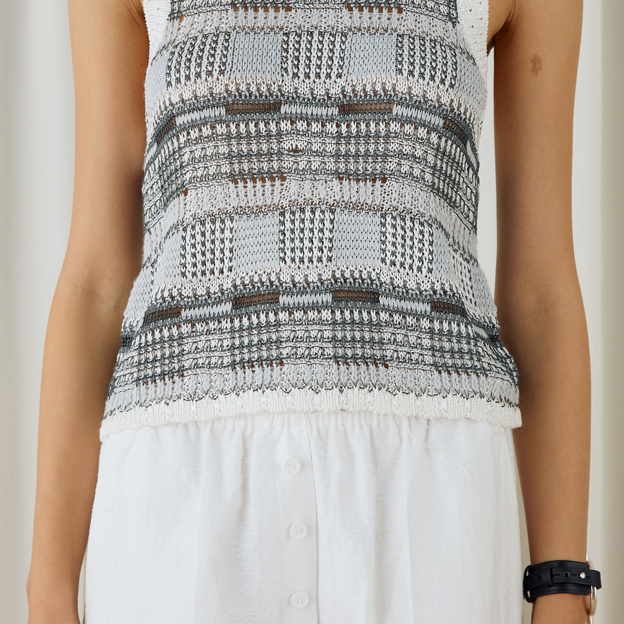 レーヨンタックステッチ タンクトップ｜トゥモローランド 公式通販