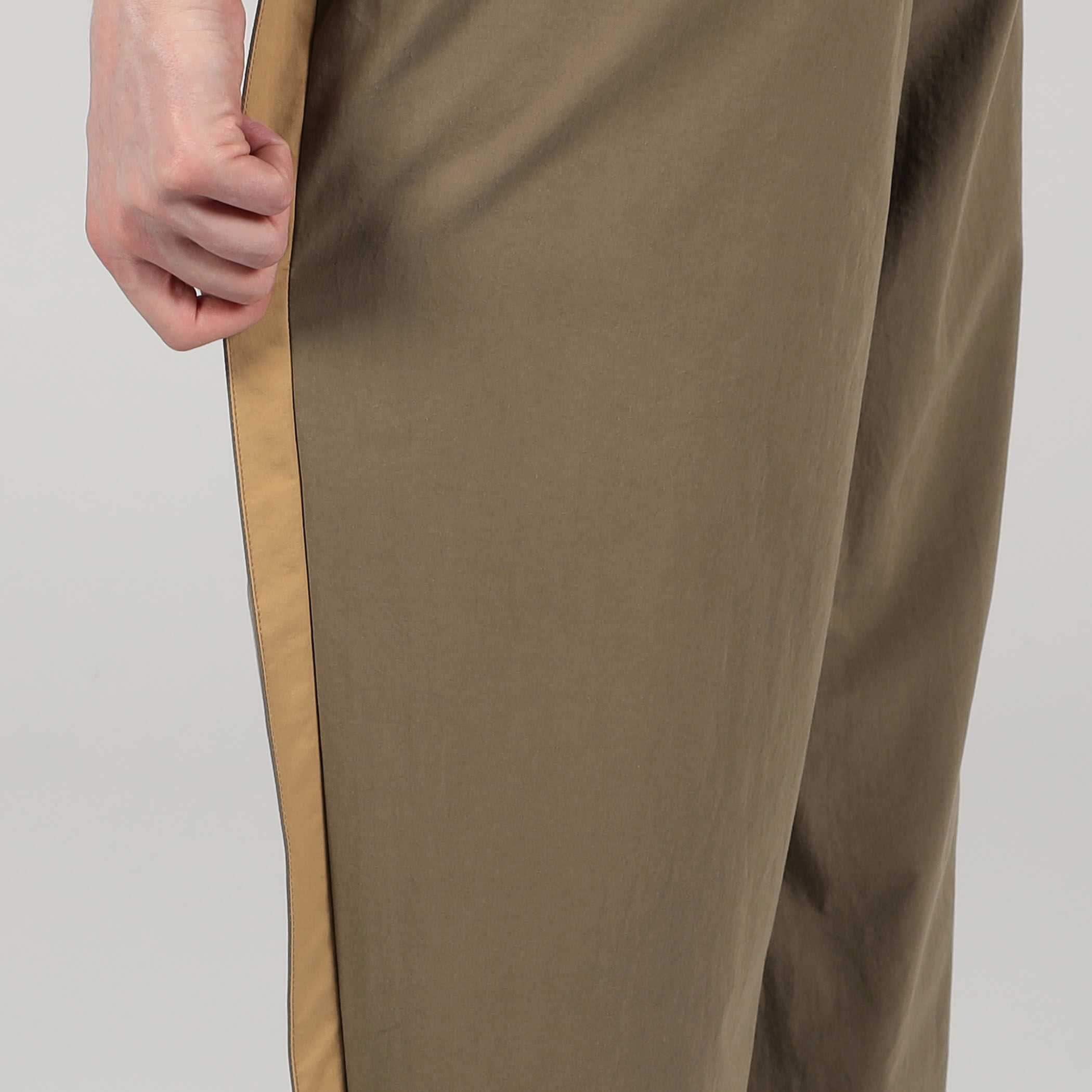 コットンウェザー タックパンツ｜トゥモローランド 公式通販