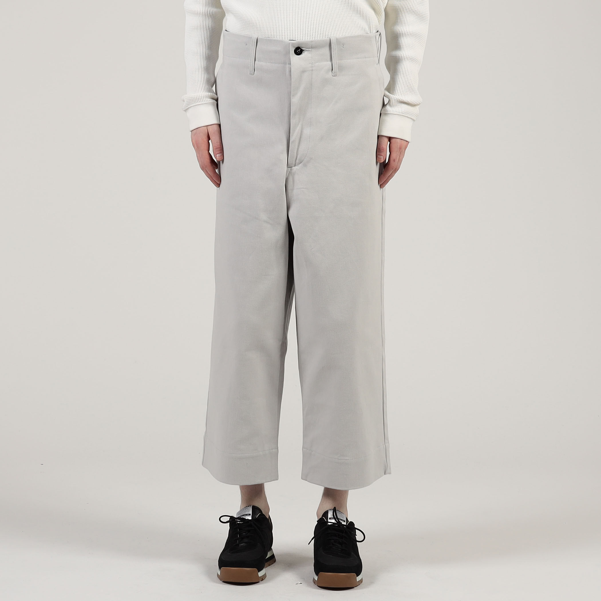 item296346ba190d11f08bc20242ac