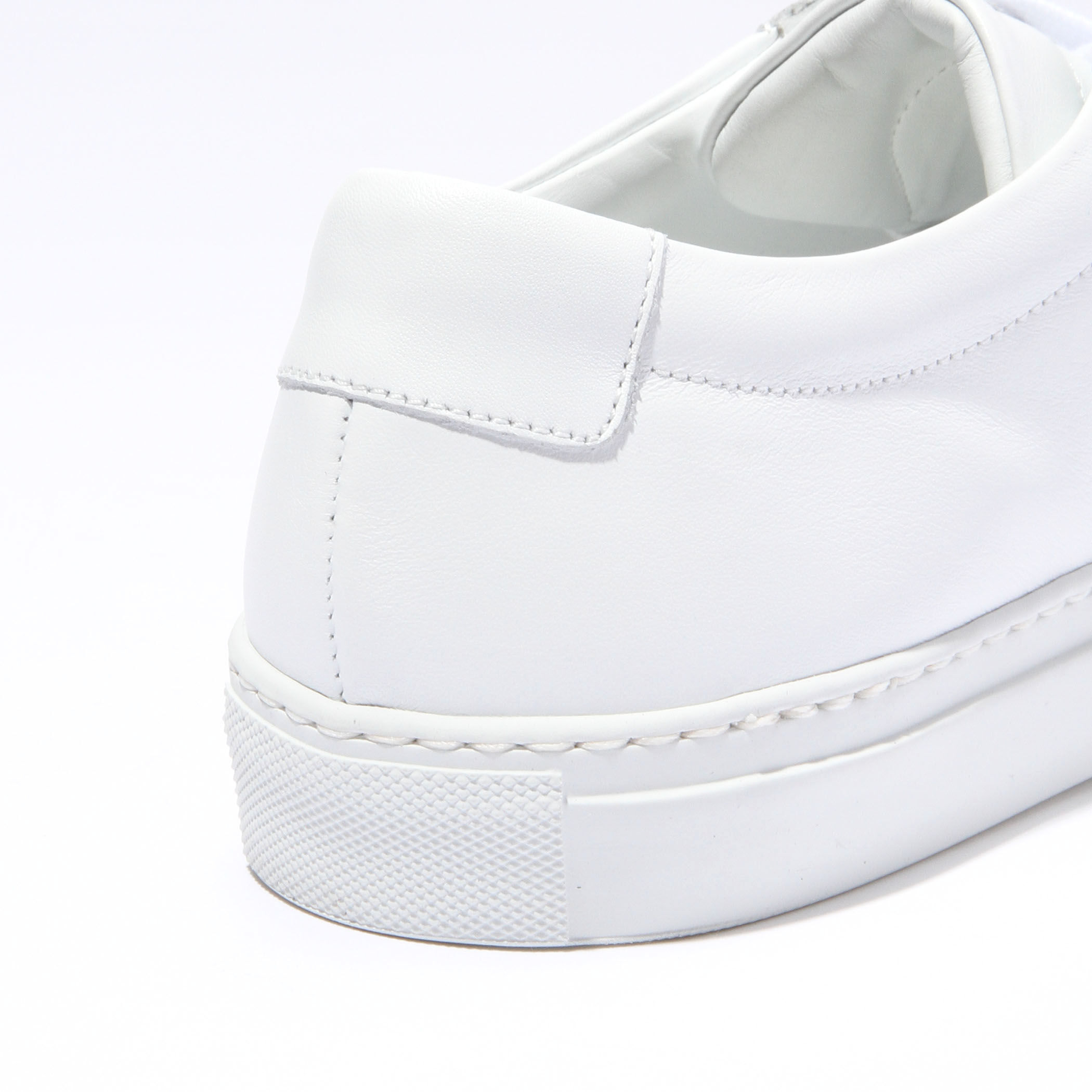 COMMON PROJECTS 42サイズ スニーカー ホワイト 27cm COMMON PROJECTS（コモンプロジェクト） スニーカー COMMON PROJECTS