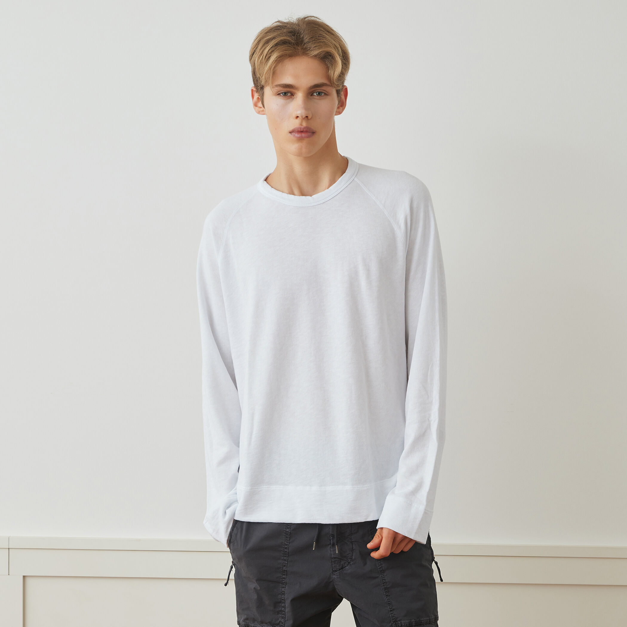 バックパイル スエットプルオーバー MXA3278｜トゥモローランド 公式通販