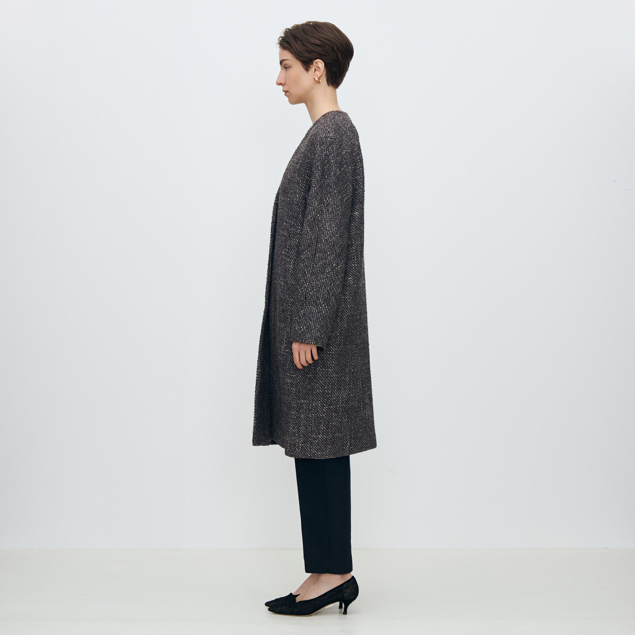 ハリスワーフロンドン★キモノマントル ダークグレー ブークレー Vカラードルマンスリーブコート｜トゥモローランド 公式通販