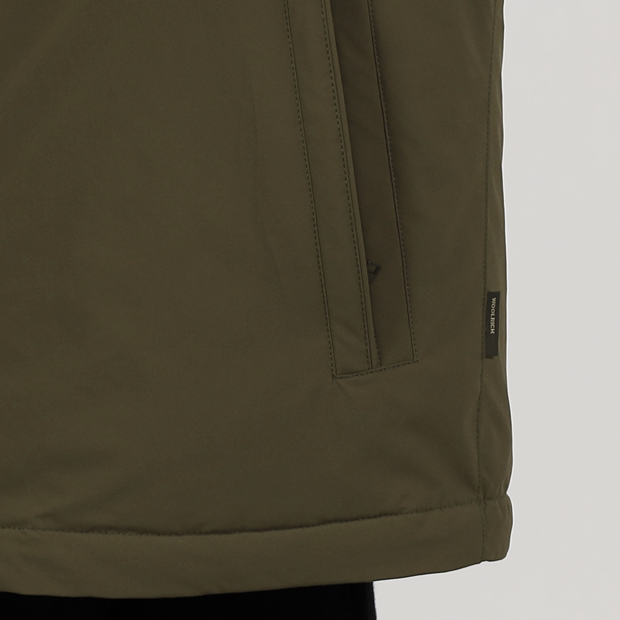 WOOLRICH ストレッチナイロン ダウンジャケット