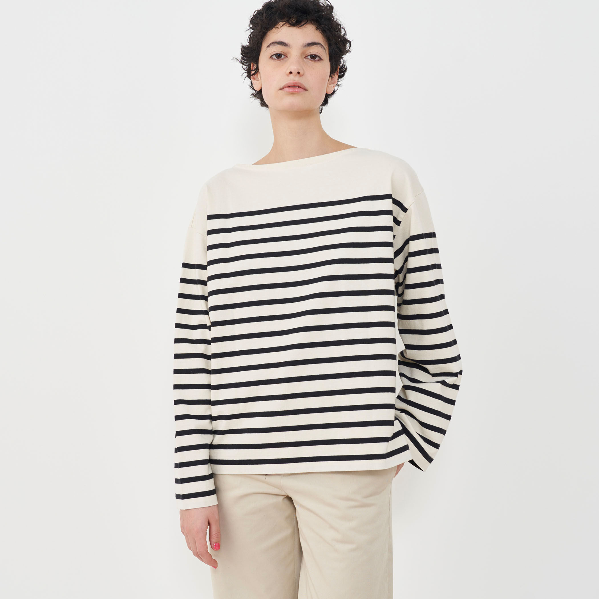 □ドライコットン オーバーサイズドプルオーバー｜トゥモローランド