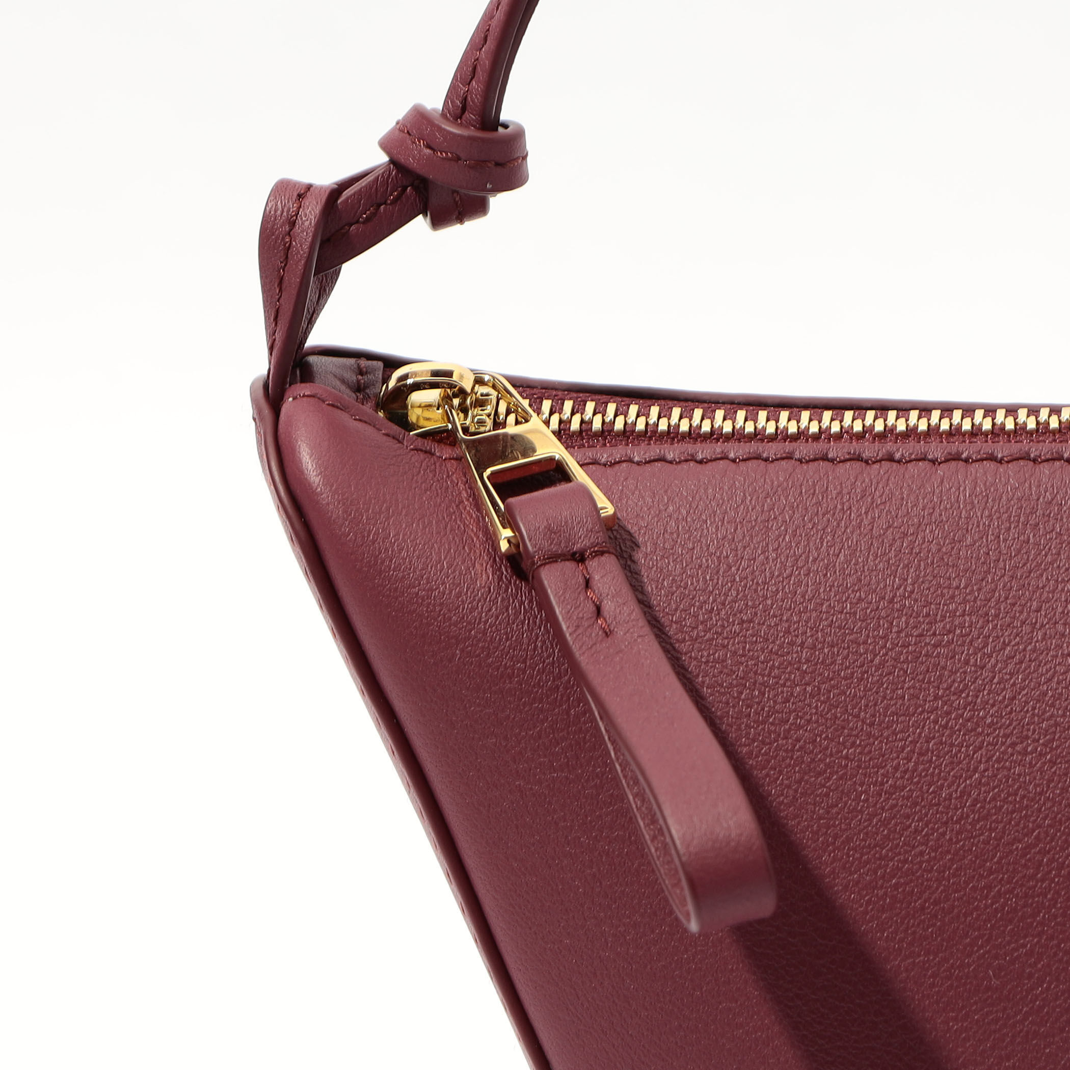 LOEWE ハンモックホーボーバッグミニ|トゥモローランド 公式通販 LOEWE ハンモックホーボーバッグミニ|トゥモローランド 公式通販