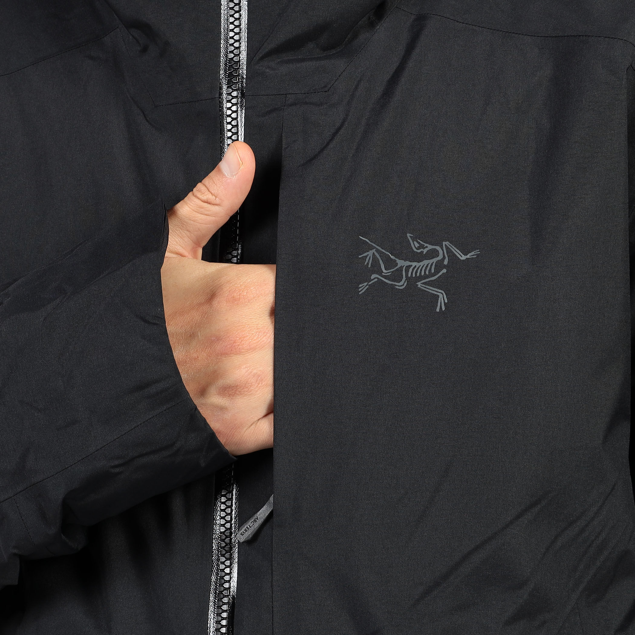 Arc'teryx RALLE PARKA M ナイロン中綿ブルゾン｜トゥモローランド