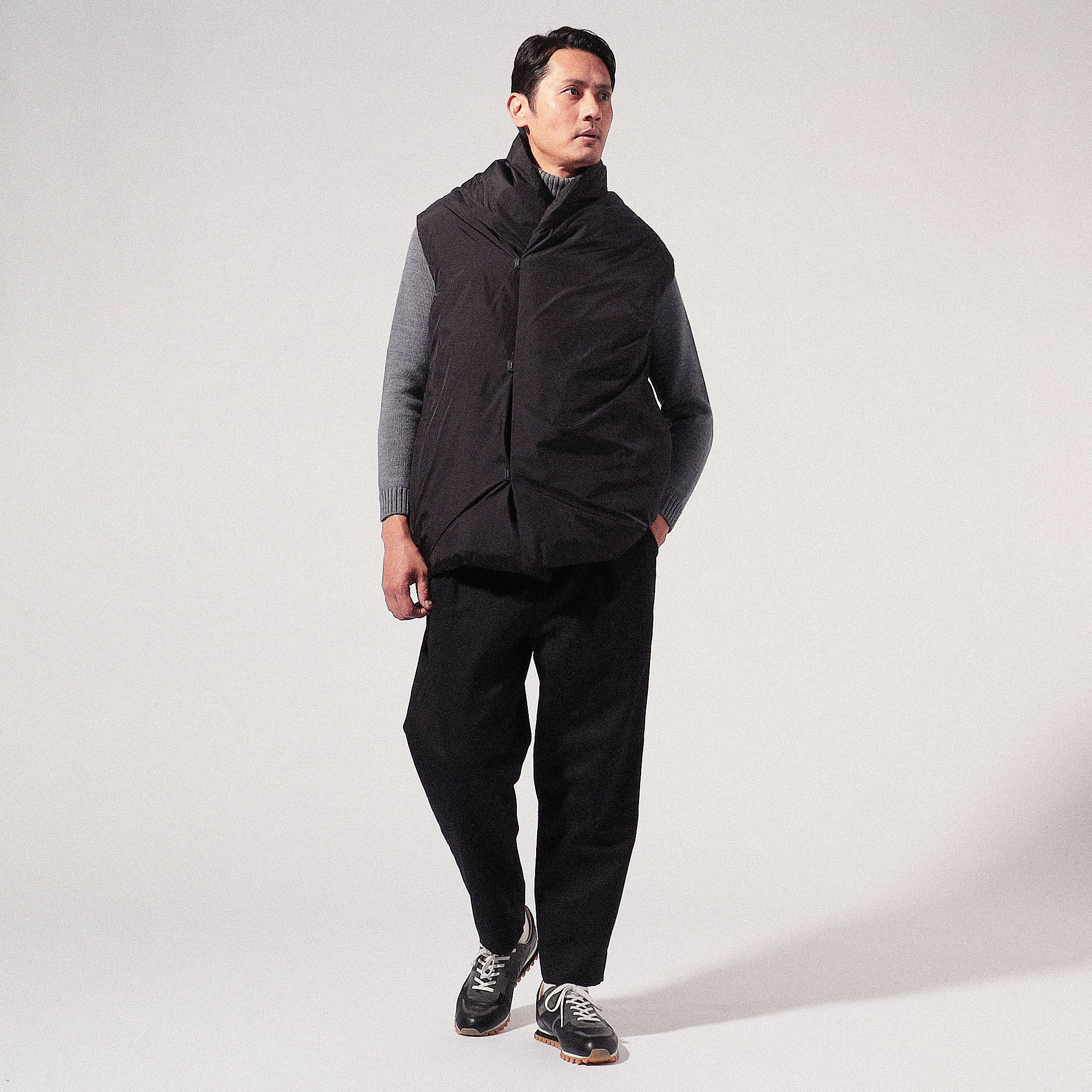 □TEATORA EVAPOD ROOMKEY VEST ナイロン ダウンベスト｜トゥモローランド 公式通販
