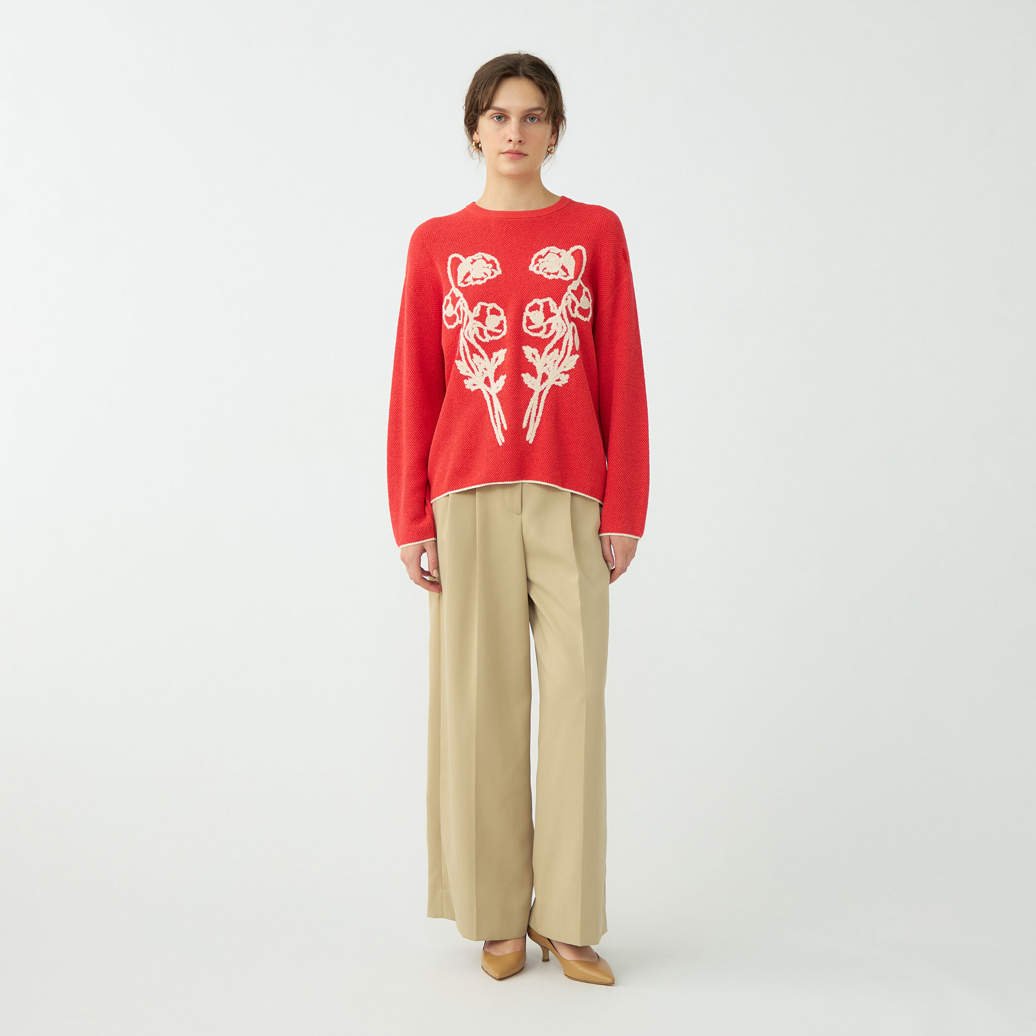 ポピーエンブロイダリー クルーネックプルオーバー｜トゥモローランド