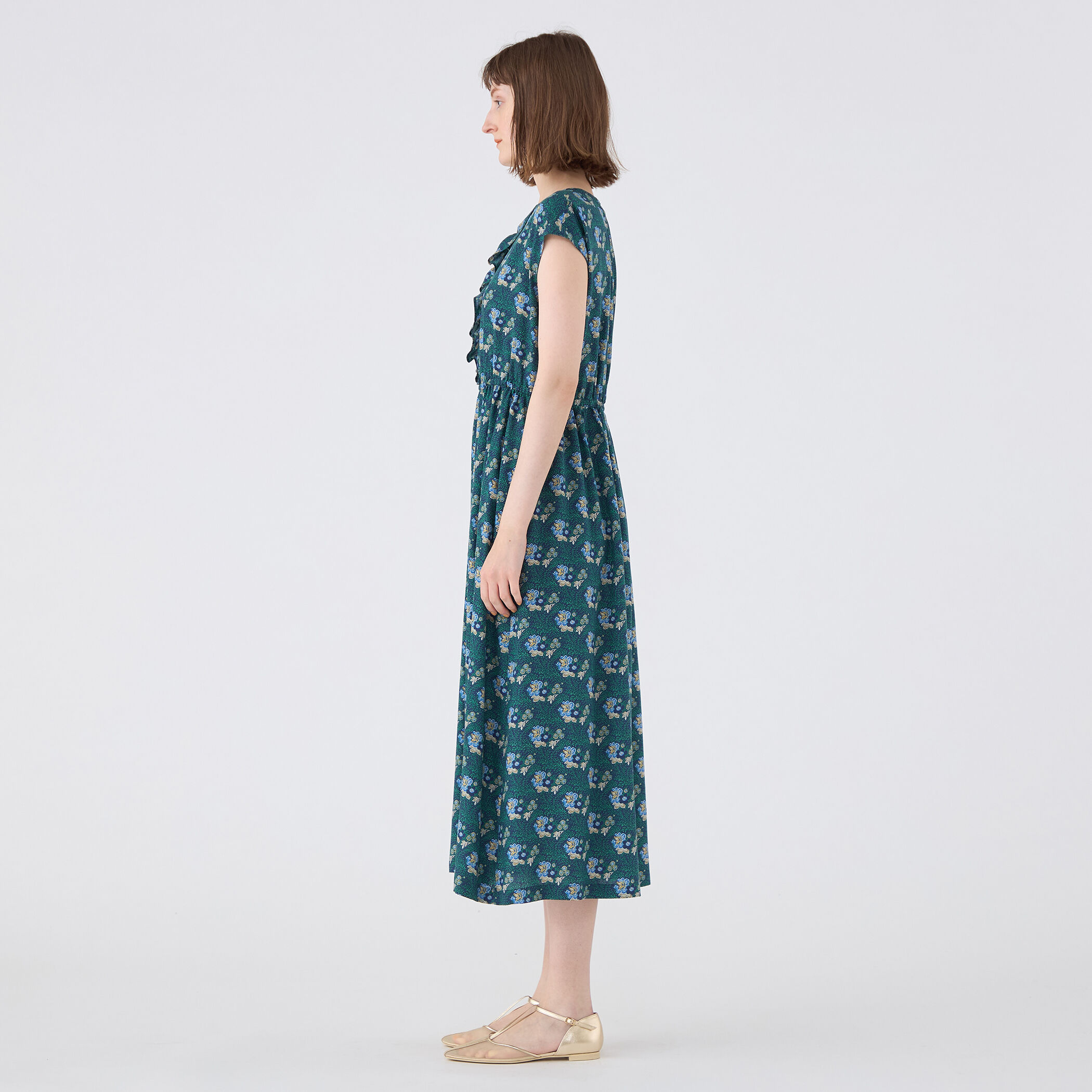 【SOULEIADO】 新品／ポリエステルプリント フリルカラーワンピース ポリエステルプリント フリルカラーワンピース