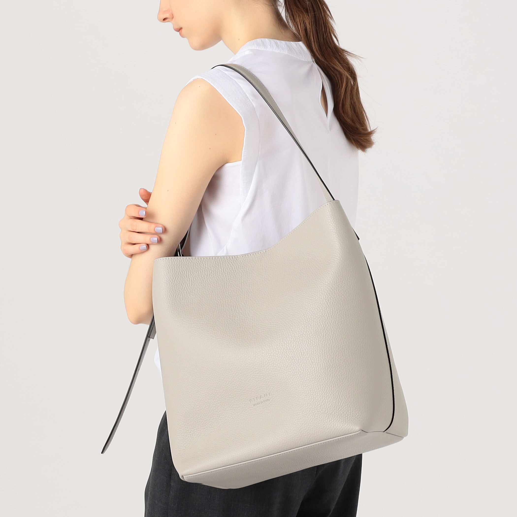 RIPANI JENNIFERショルダーバッグ｜トゥモローランド 公式通販