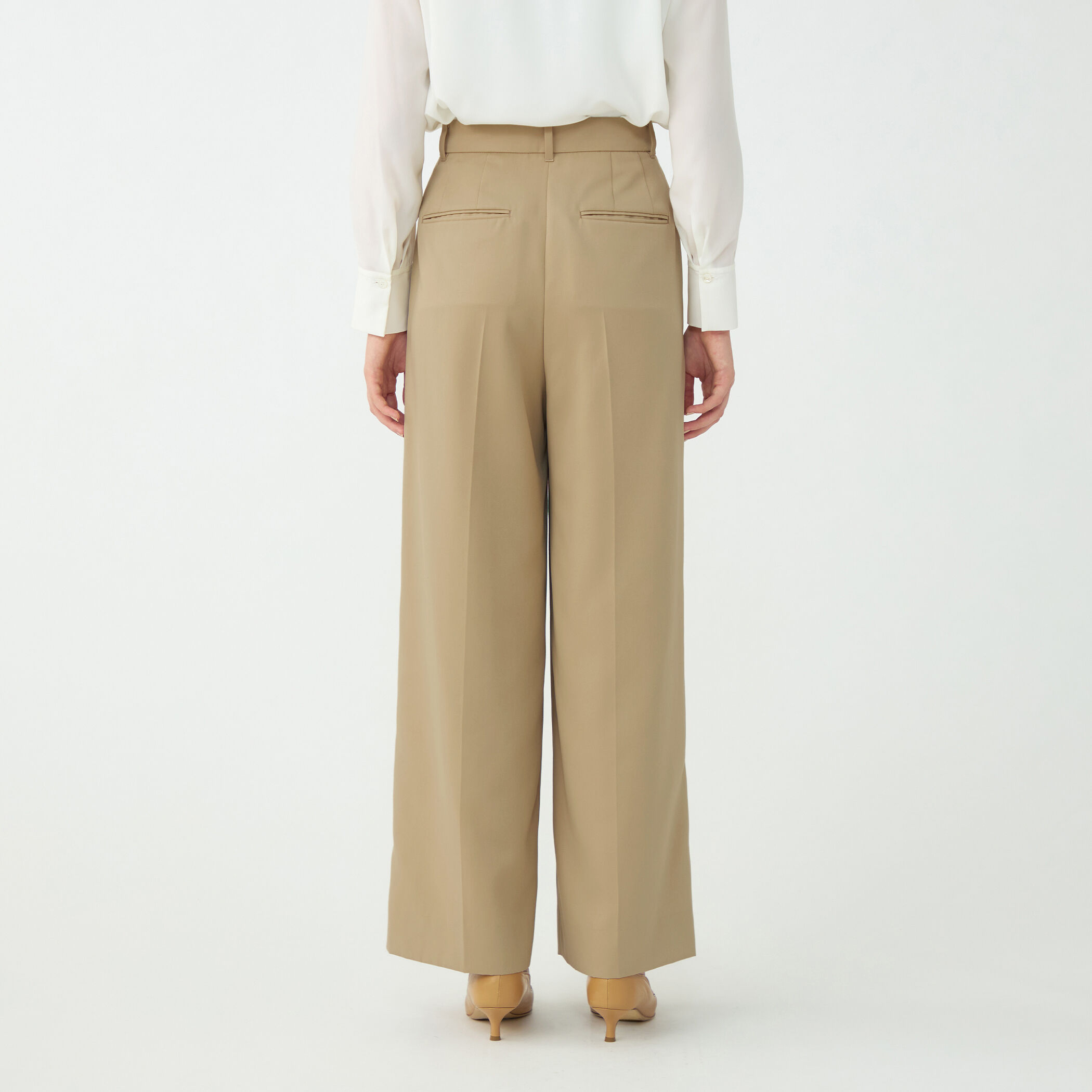 【Lotusinhand】Two-Tone Normal 新品2個セット コットンライクサテン 2タックワイドパンツ｜トゥモローランド 公式サイト