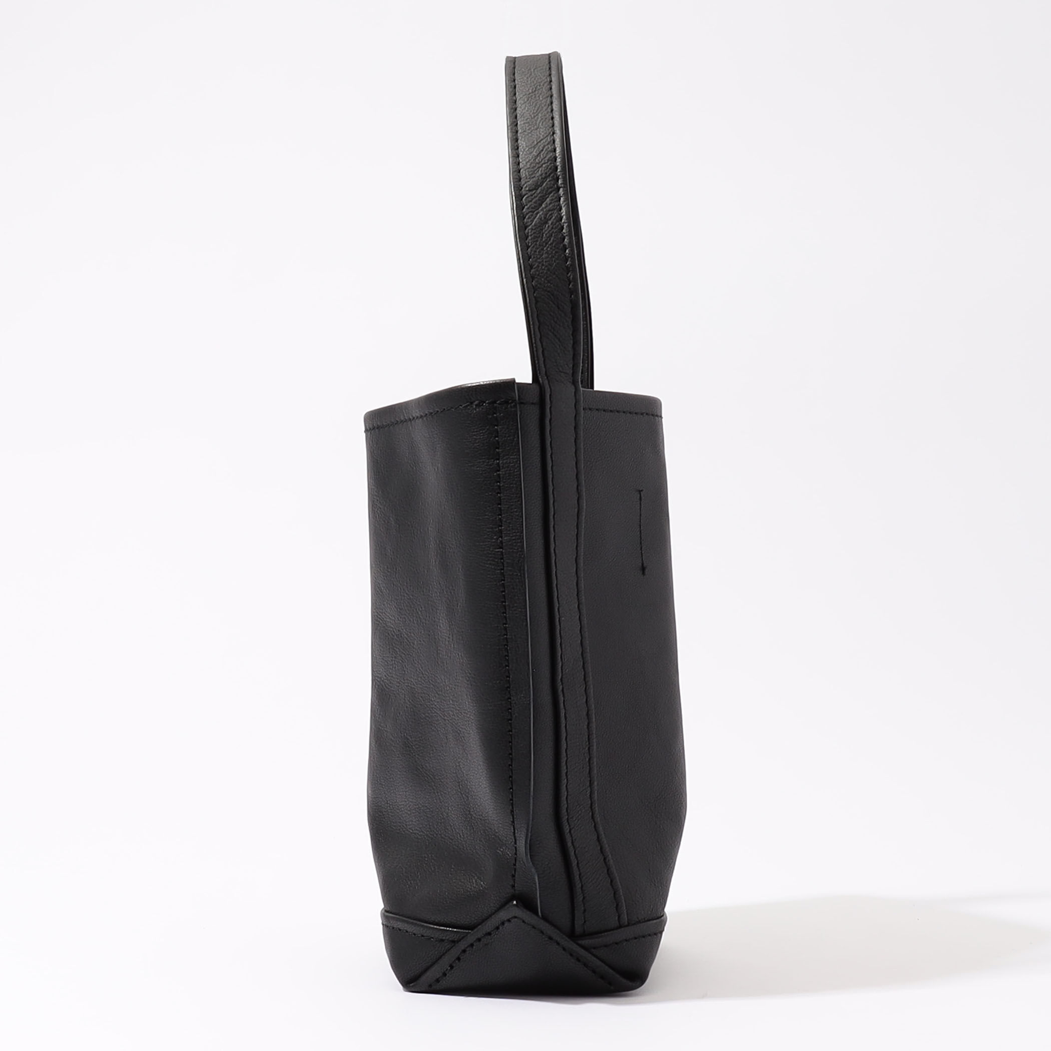 TEMBEA バケットトートミニ　ゴートレザー Baguette Tote Mini - Goat(ONE Black/ブラック): TEMBEA
