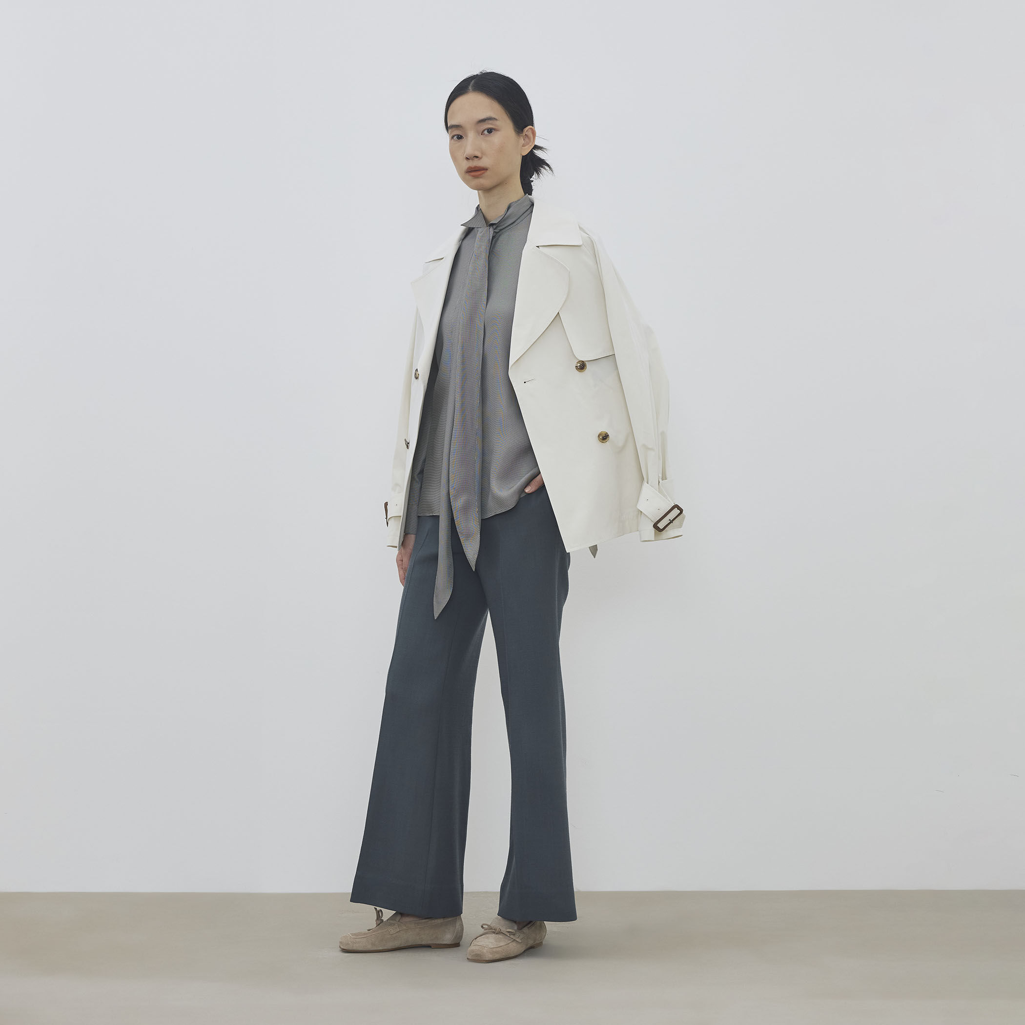 コットンドライクロス ショートトレンチコート｜トゥモローランド 公式通販