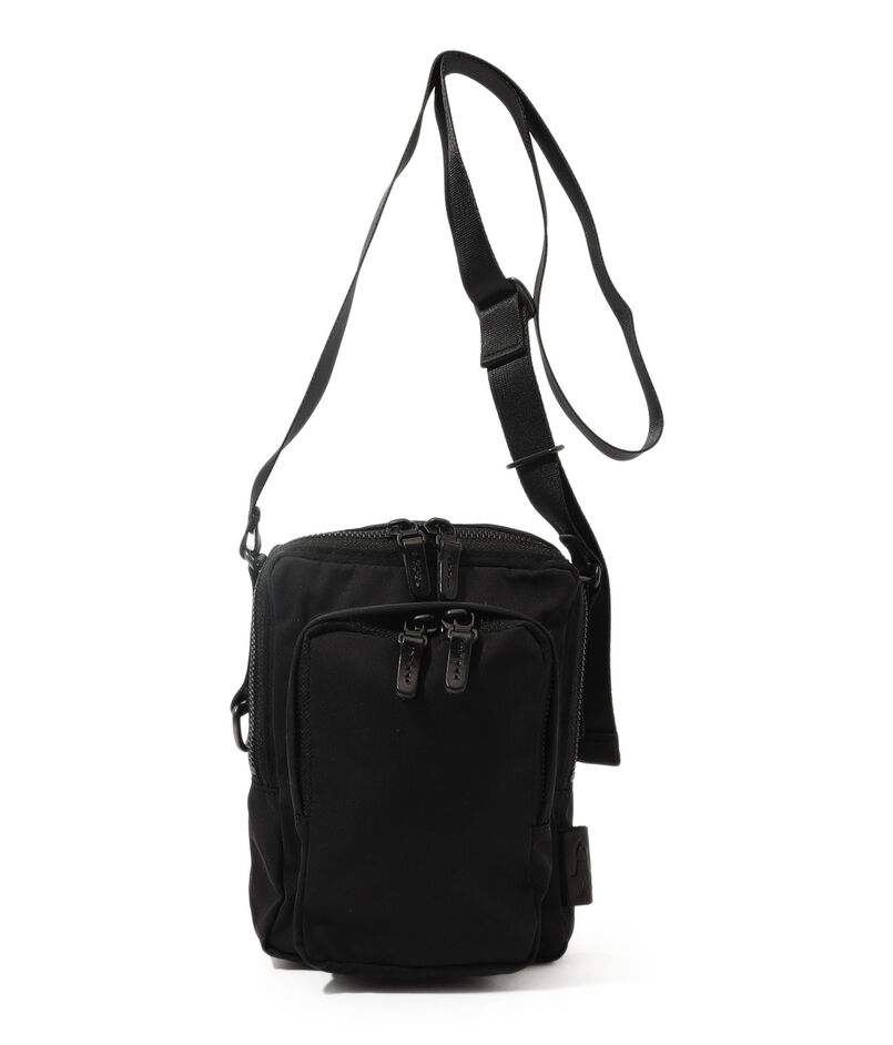 AMIACALVA Gabardine WP POCHETTE ショルダーバッグ｜トゥモローランド 公式通販