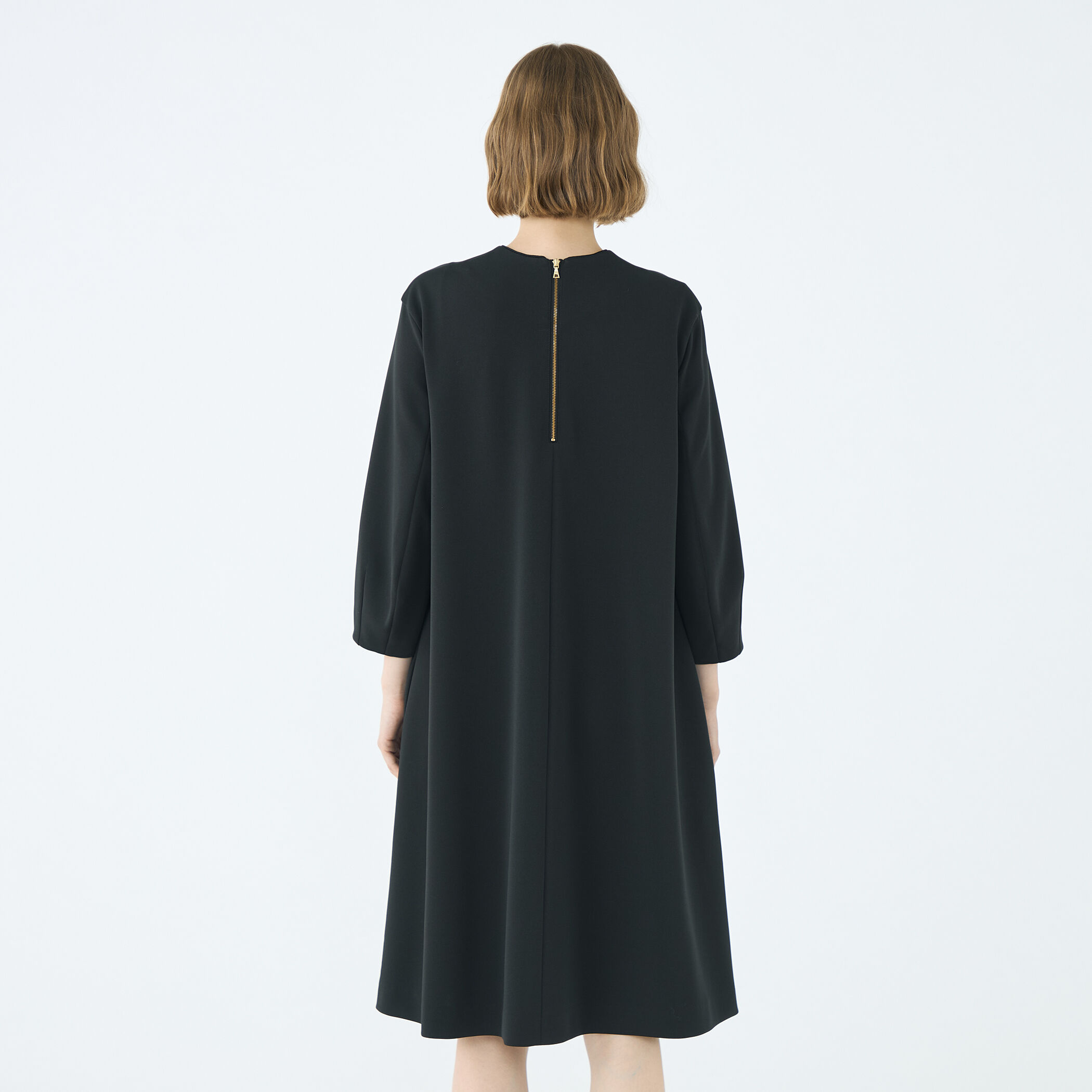 □エラスティックジャージー Aラインワンピース｜トゥモローランド