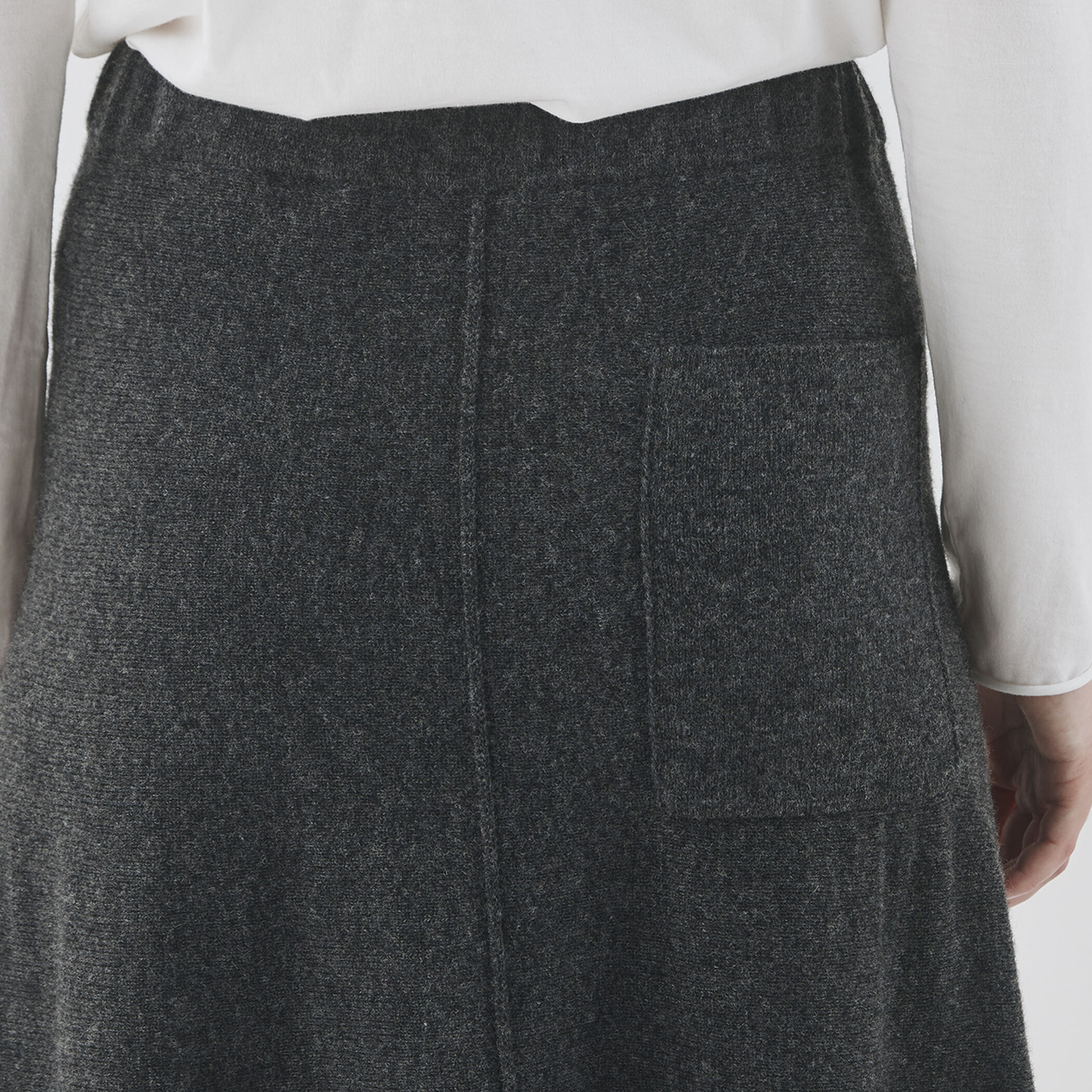 ラムズウール フレアマキシスカート｜トゥモローランド 公式通販