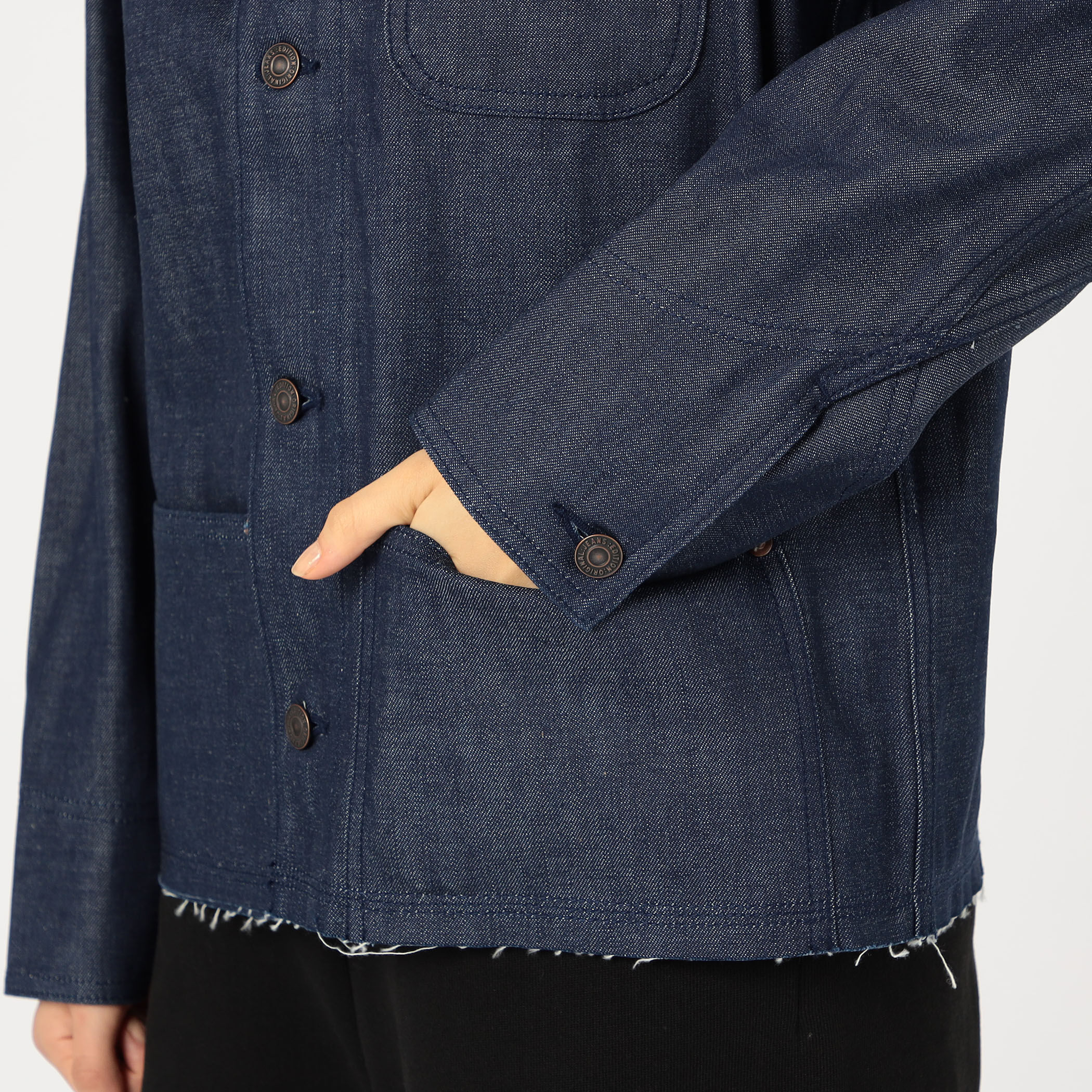 カットオフ デニムカバーオール｜トゥモローランド 公式通販