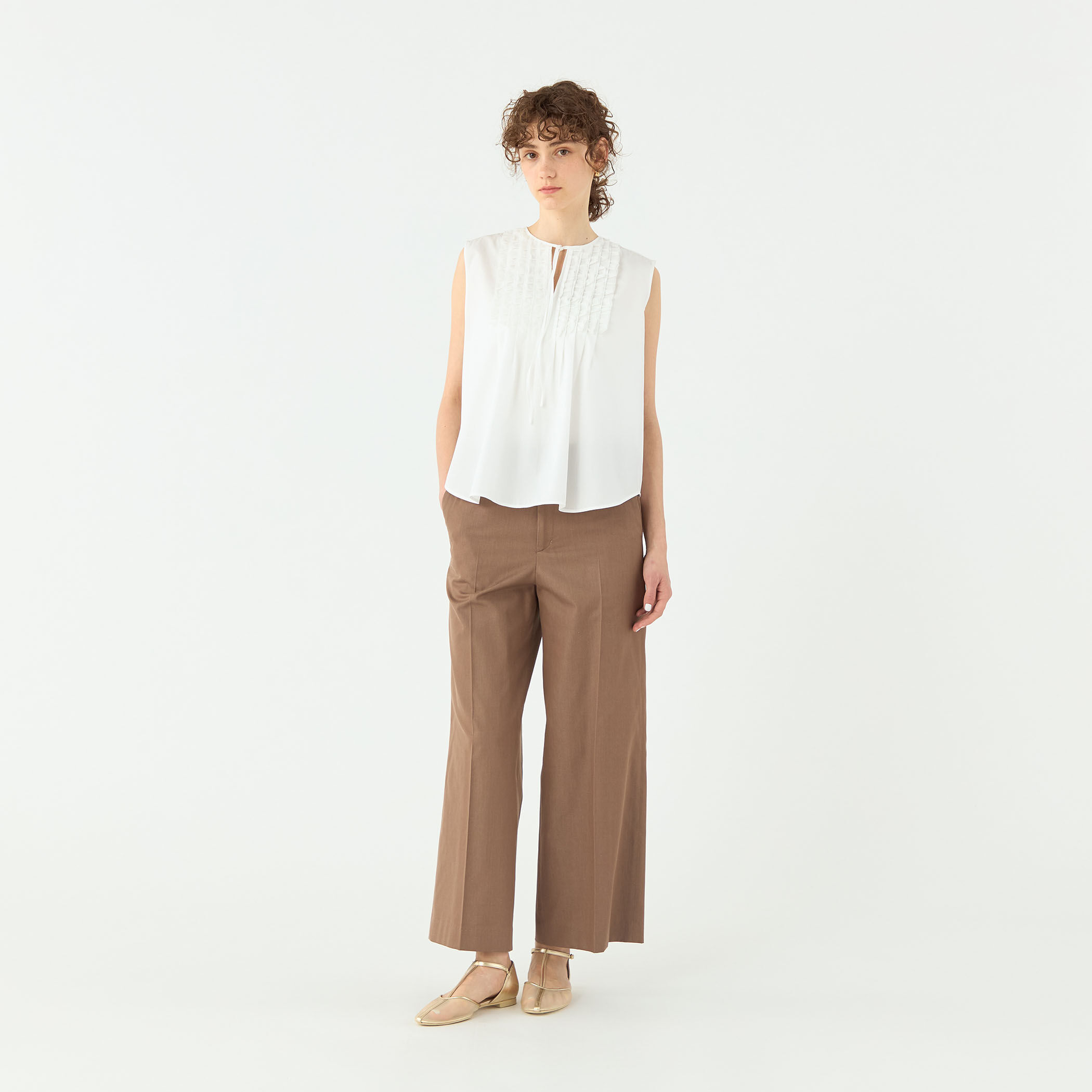 トゥモローランド 23AW ラルジュハンドトゥース ワイドストレートパンツ 34 コットンシルクデニム ワイドストレートパンツ｜トゥモローランド 公式