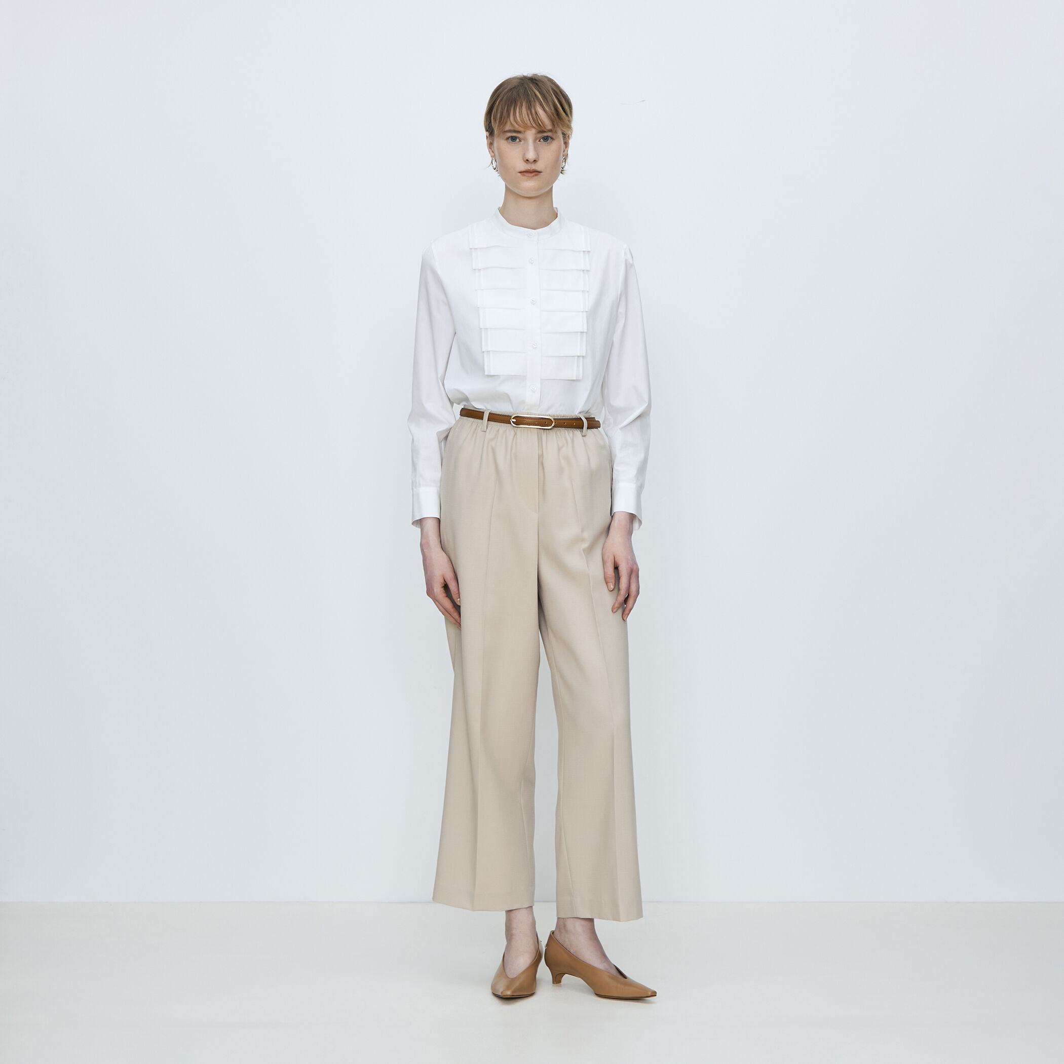 コンパクトブロード タックボザムブラウス｜トゥモローランド 公式通販