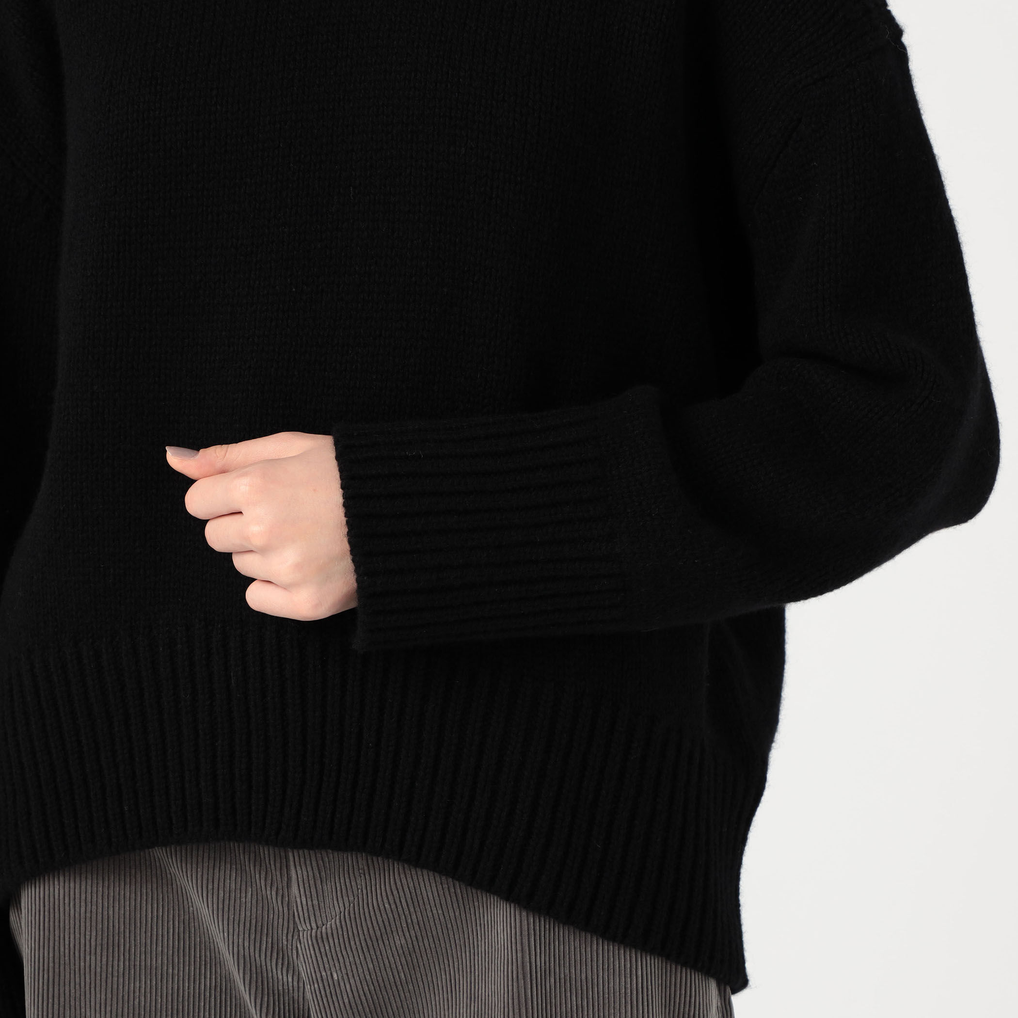 ファインウール クルーネックプルオーバー｜トゥモローランド 公式通販