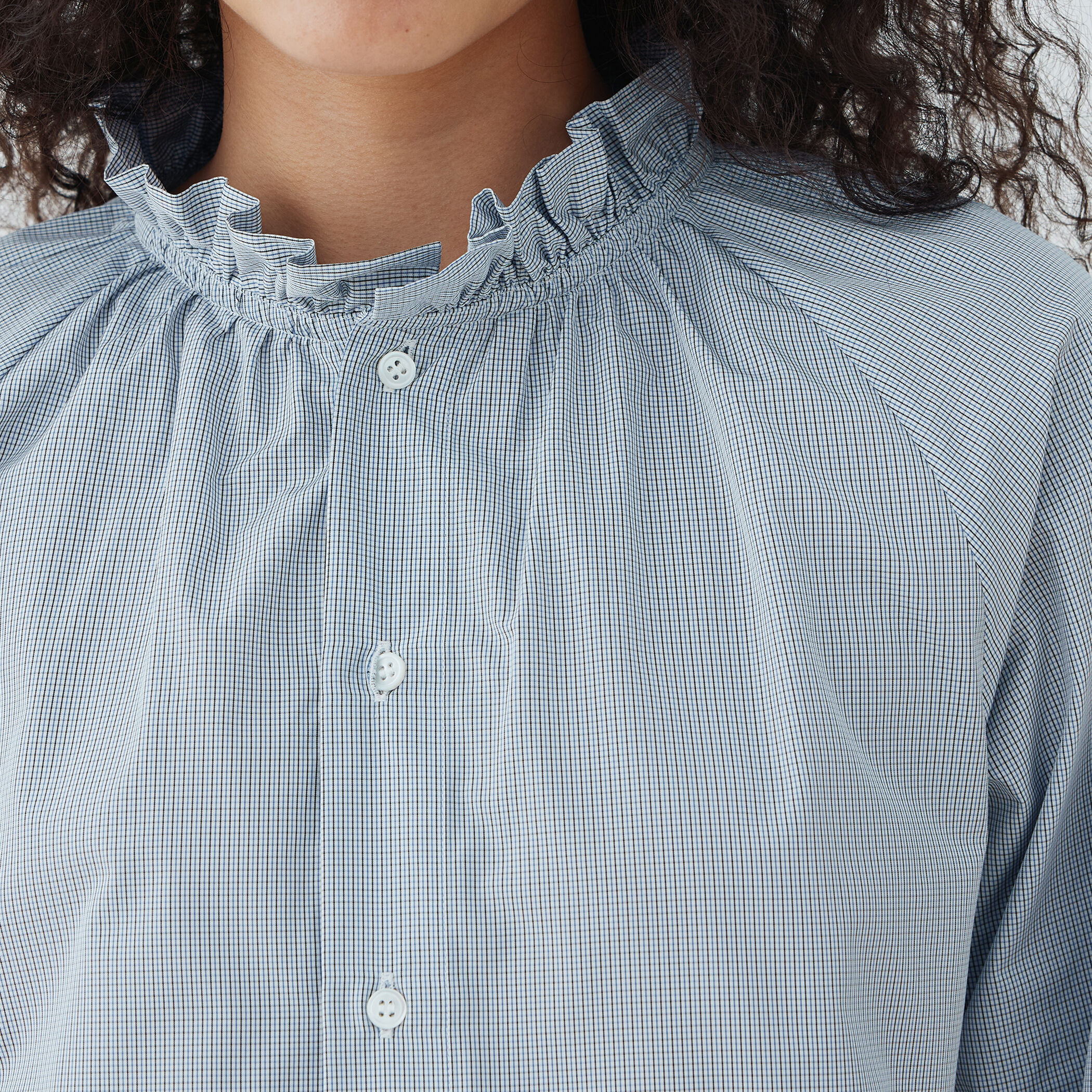 ライトタフタ ギャザーカラーブラウス｜トゥモローランド 公式通販