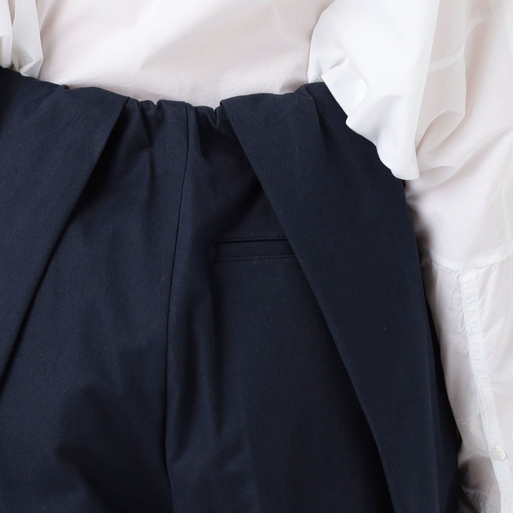 ノンマーセライズドコットン アシンメトリーパンツ｜トゥモローランド