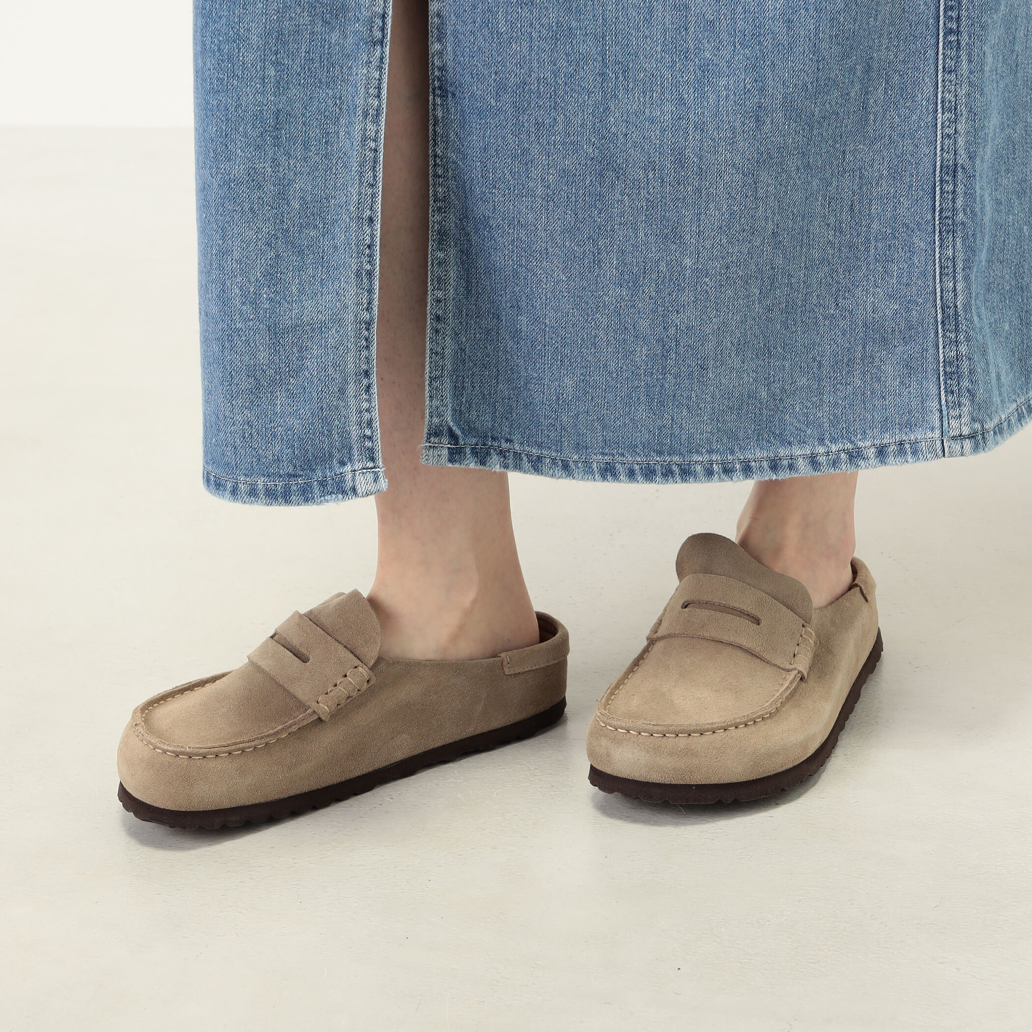 BIRKENSTOCK NAPLES WRAPPED ハーフクロッグ｜トゥモローランド 公式サイト