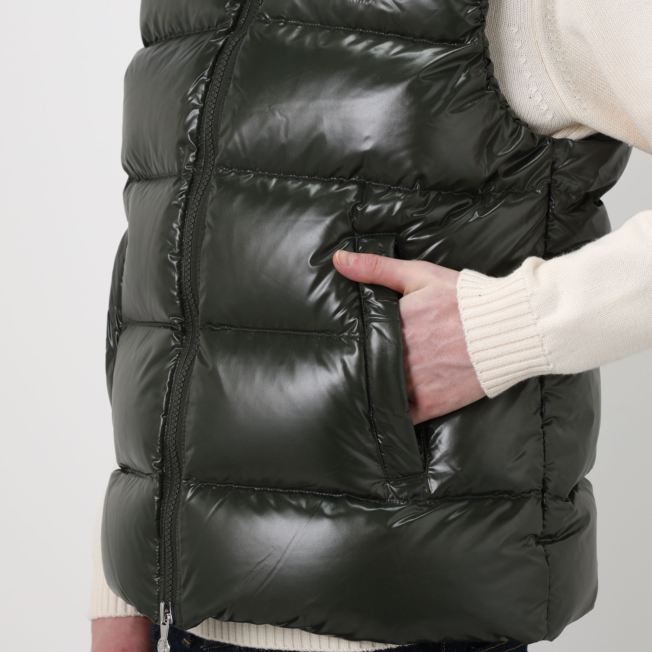 PYRENEX JOHN ナイロンダウンベスト｜トゥモローランド 公式サイト