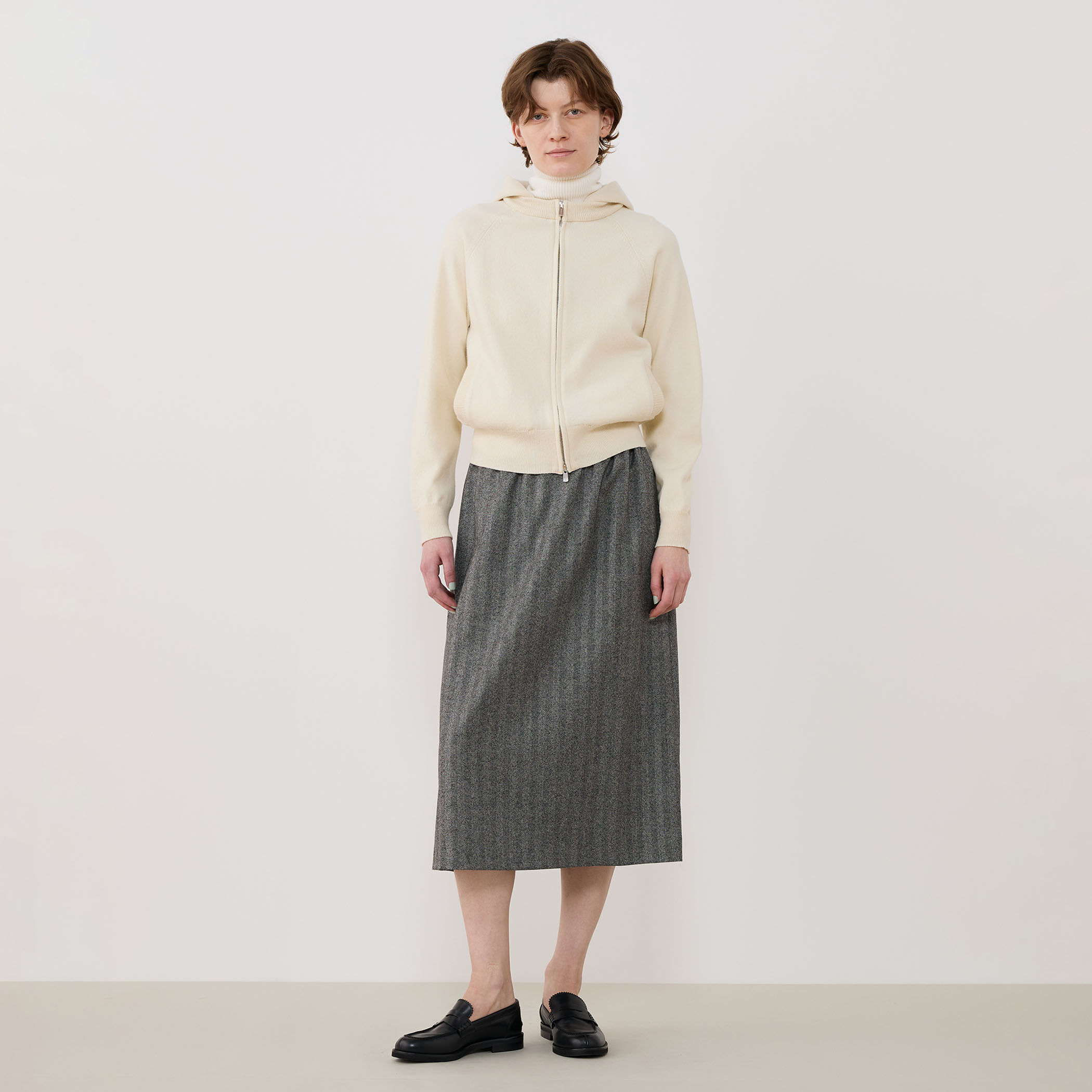 ✨美品✨45R✨コーデュロイ✨イージースカート✨KHAKI ライトフラノストレッチ イージースカート｜トゥモローランド