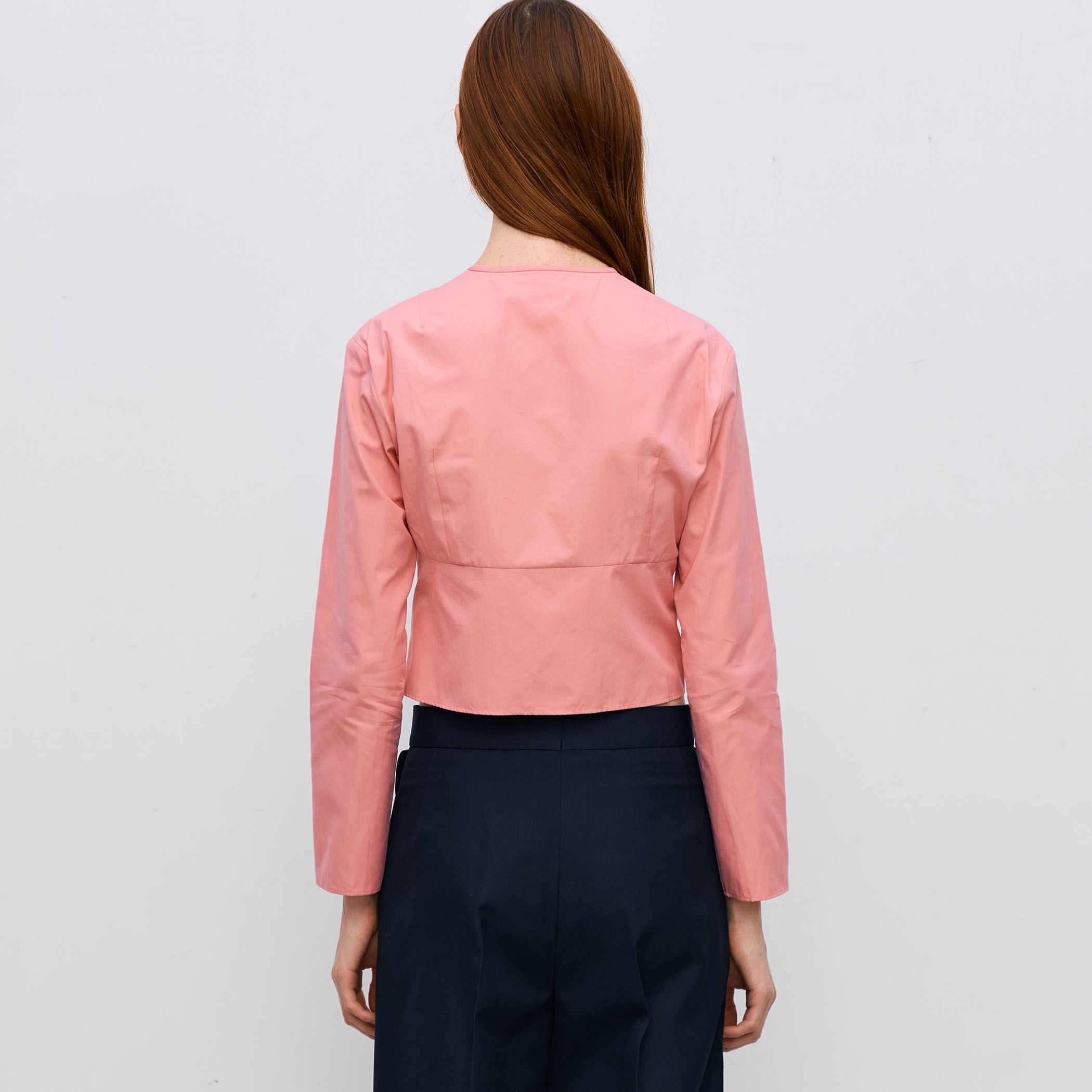 コットンタイプライター ギャザードブラウス｜トゥモローランド 公式通販