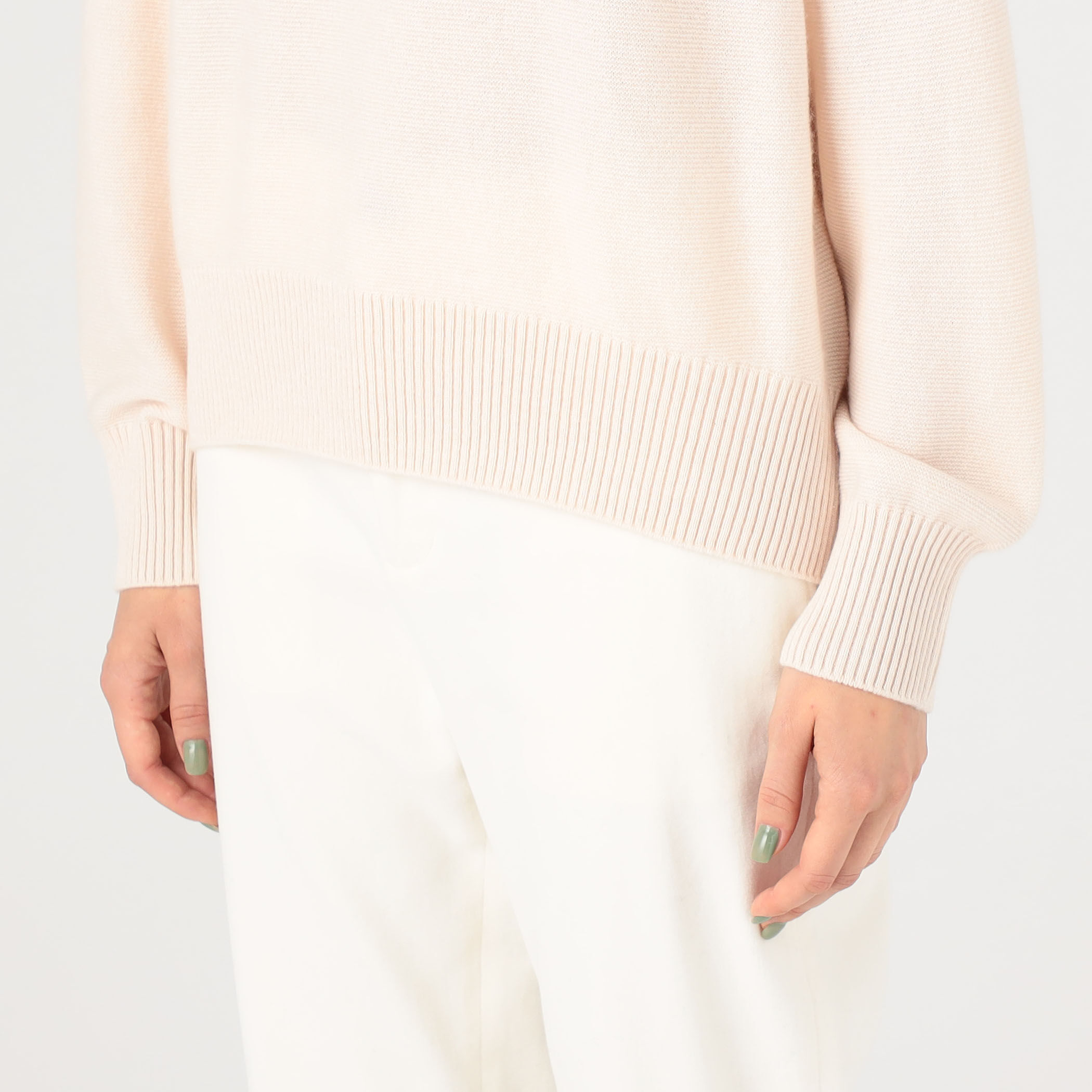 GALERIE VIE カシミヤコットンビルドネックプルオーバー GALERIE VIE（ギャルリー ヴィー）の「カシミヤコットン ビルド