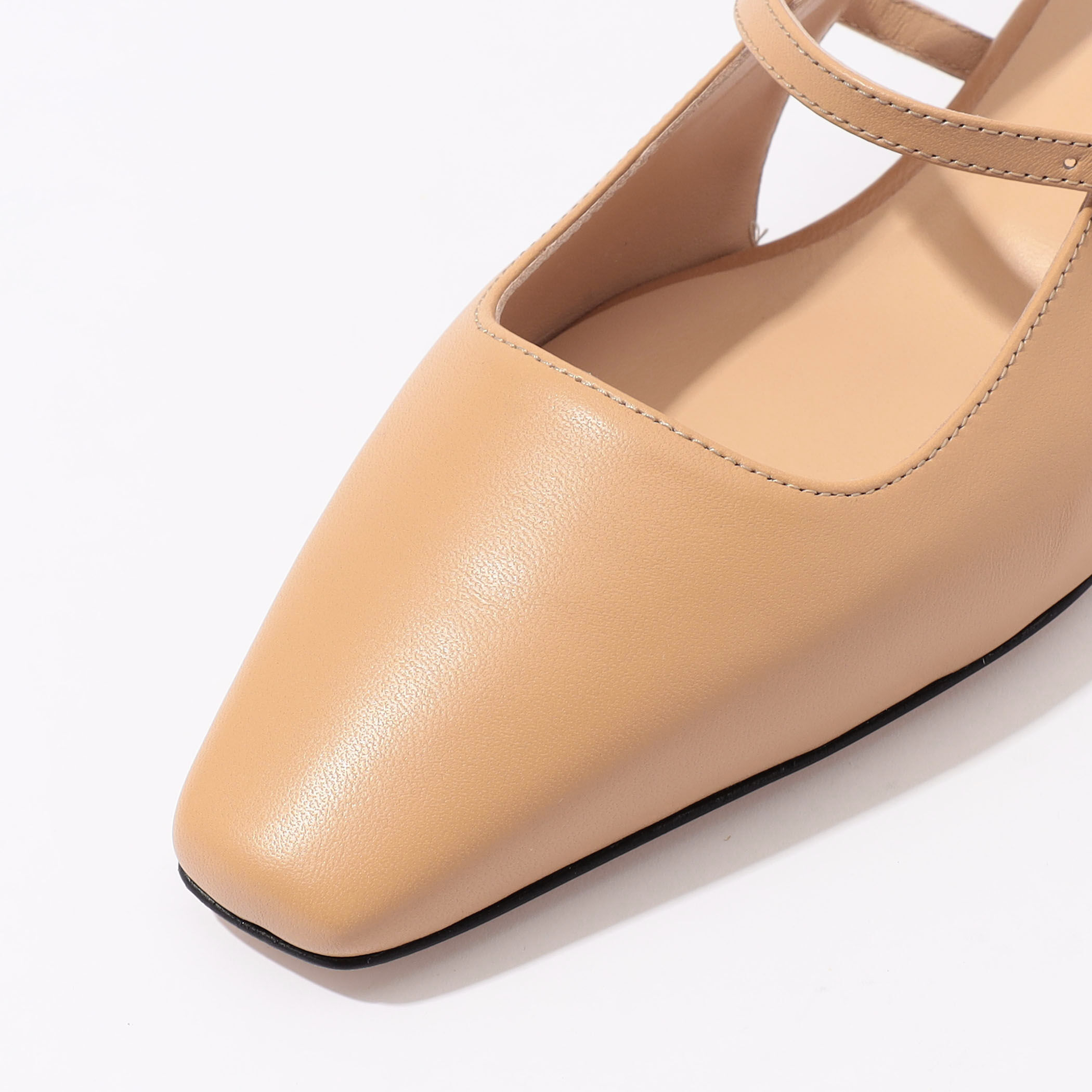 DES PRES バックストラップパンプス｜トゥモローランド 公式通販