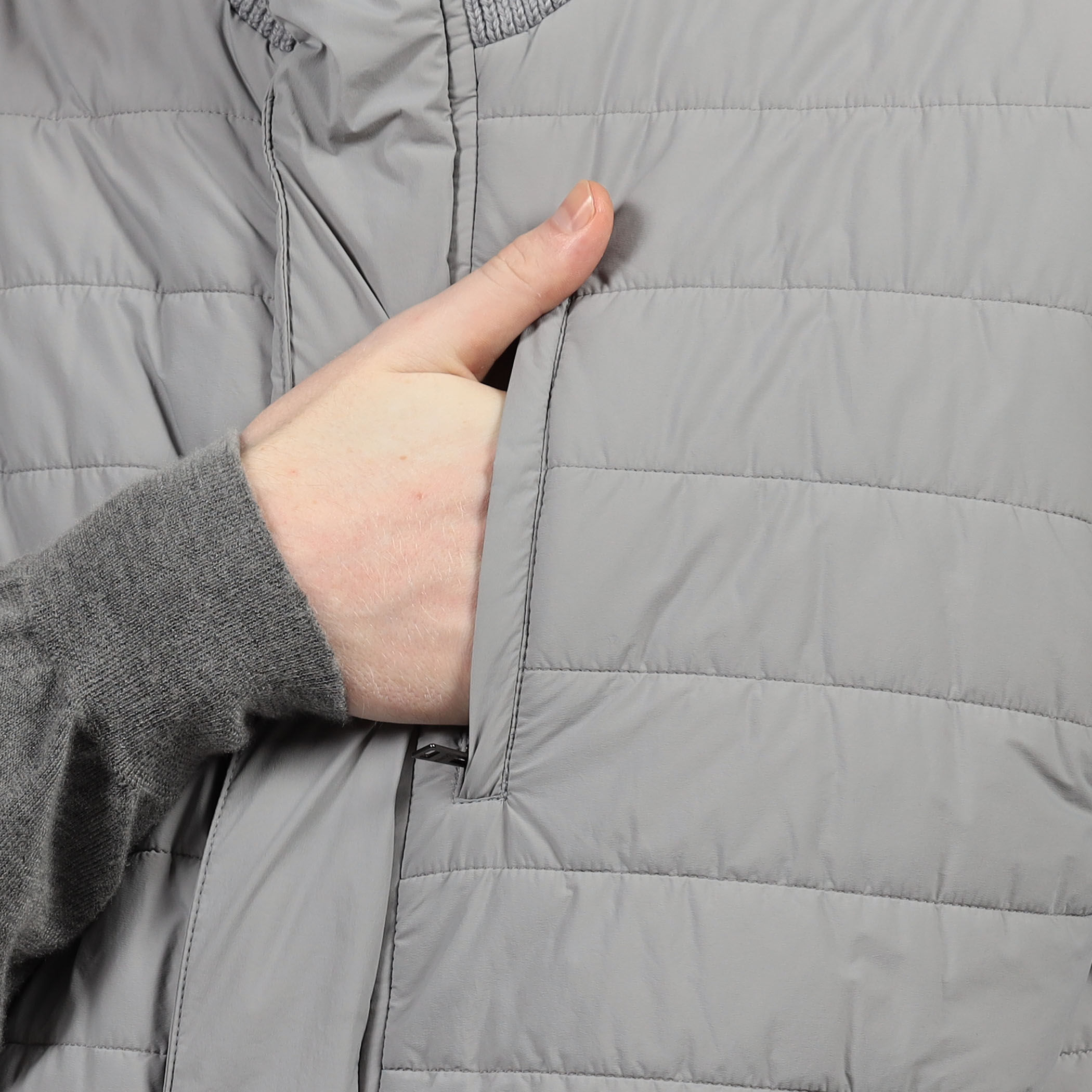 HERNO ストレッチナイロン ベストアウター｜トゥモローランド 公式通販