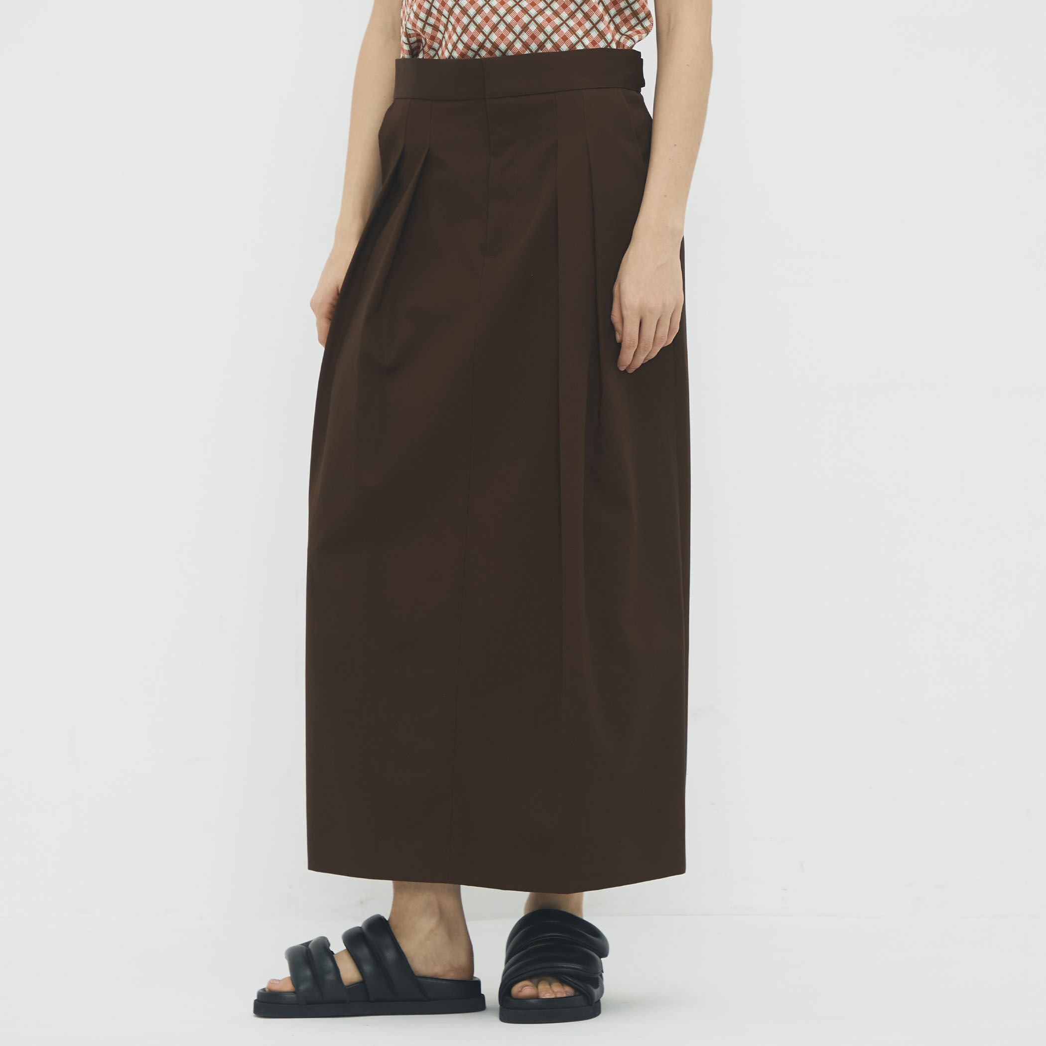 コットンギャバジン 2タックロングスカート｜トゥモローランド 公式通販