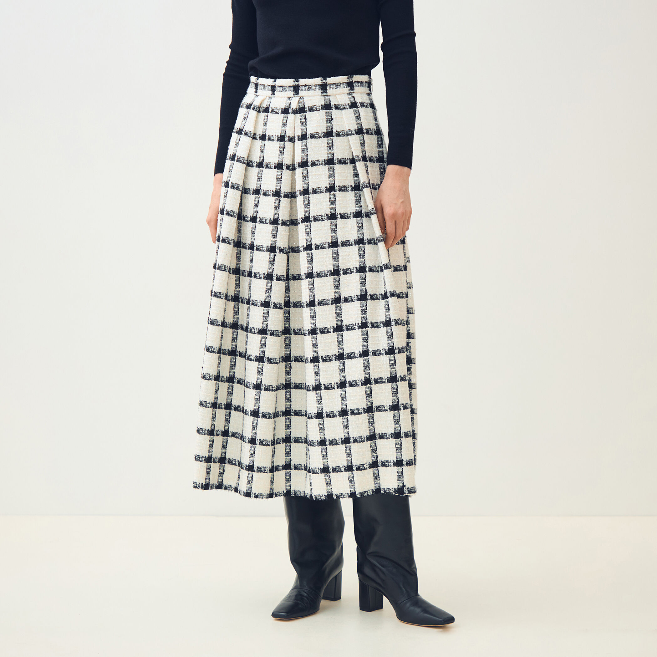 タッタースパンコール タックバレルスカート｜トゥモローランド 公式通販