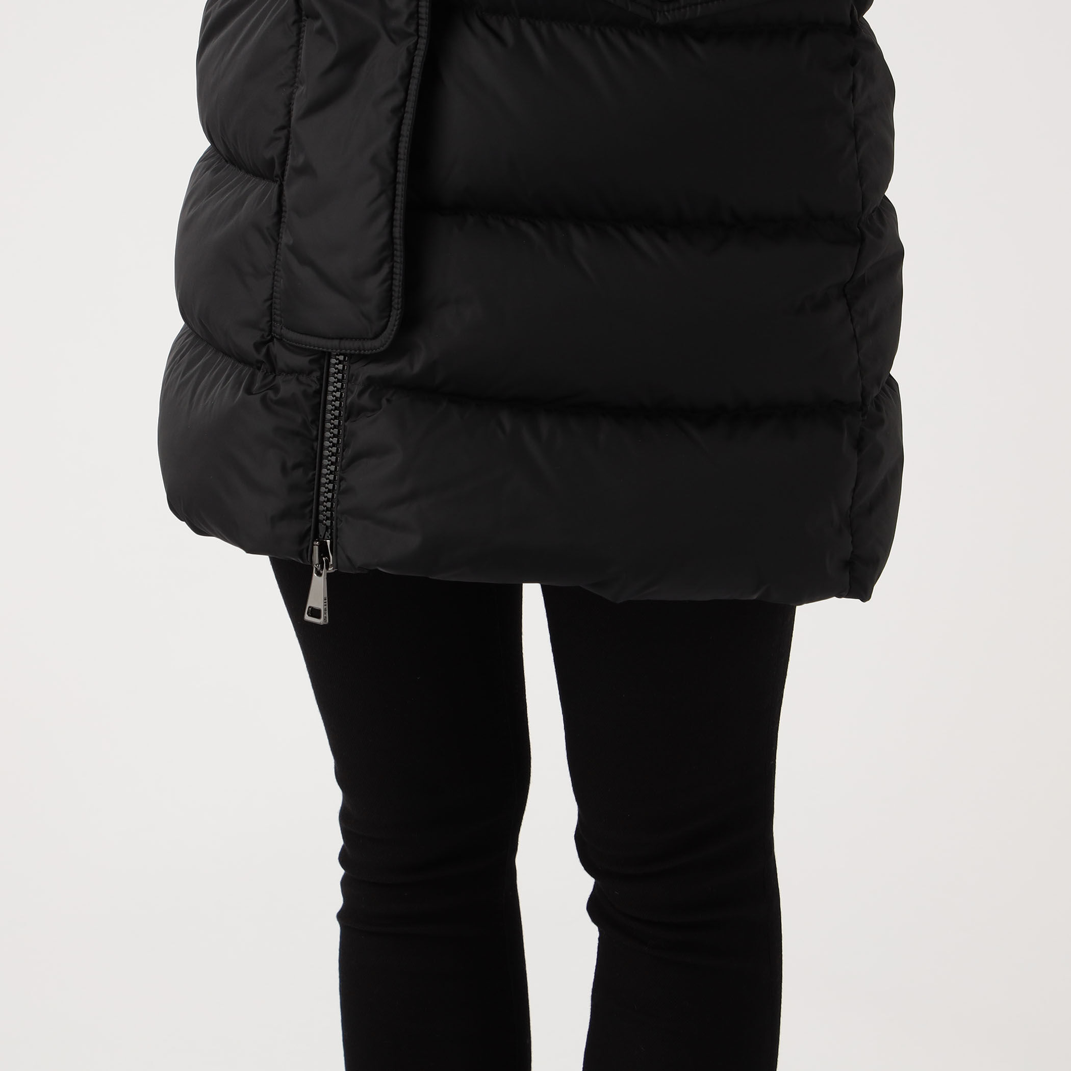MONCLER APHROTI LONG PARKA ダウンジャケット