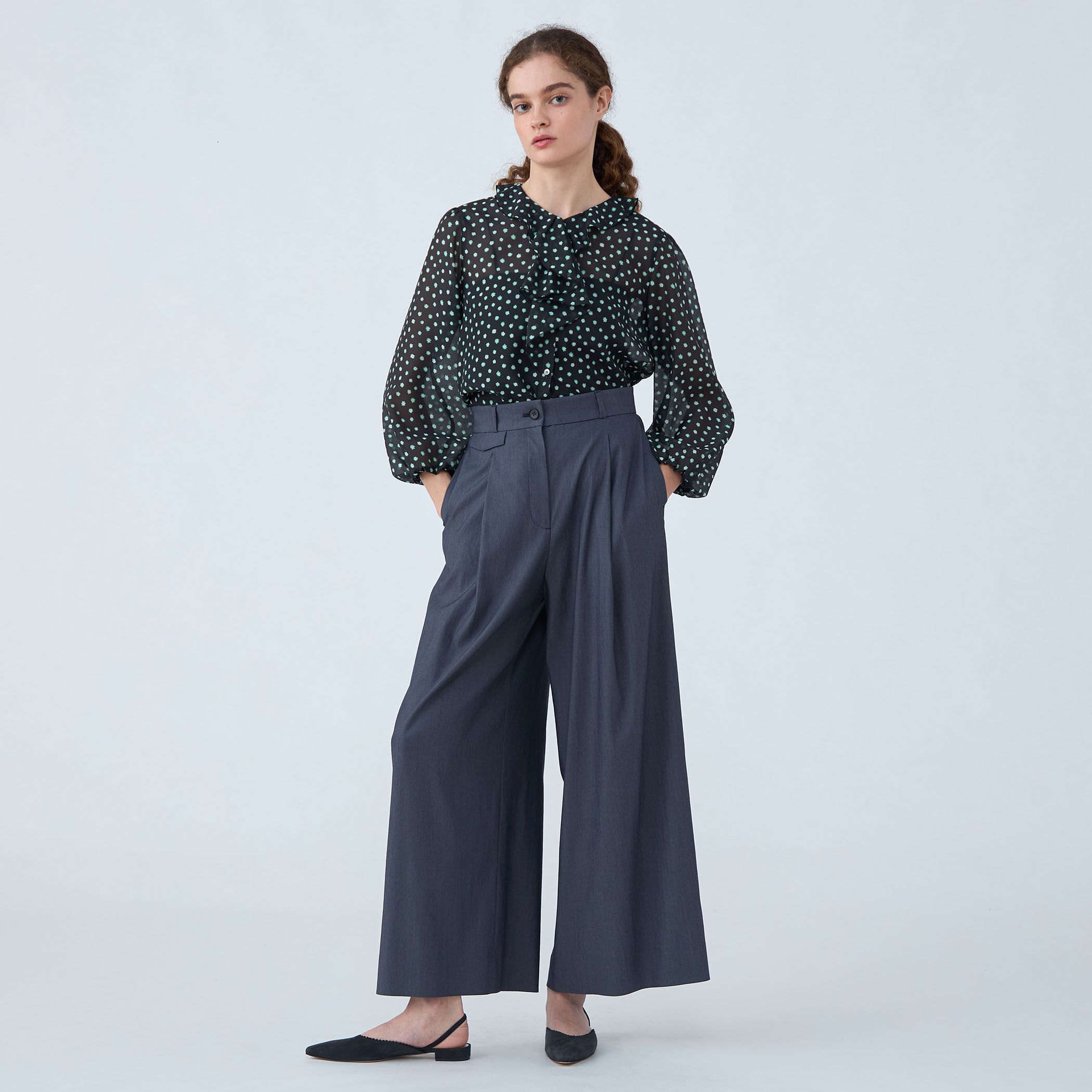トゥモローランドコレクション 24SS リンズフラワープリントボウタイブラウス 長袖 シアー シースルー 36 グレー ブルームフラワープリント パイピングリボンブラウス
