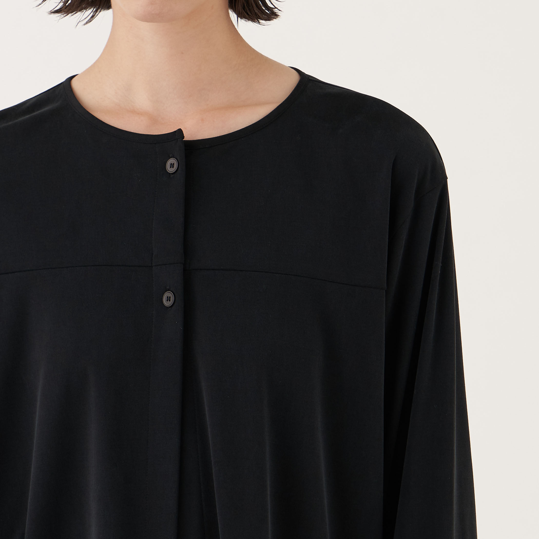 CREW NECK BLOUSE | BLOUSES | Florent｜フローレント